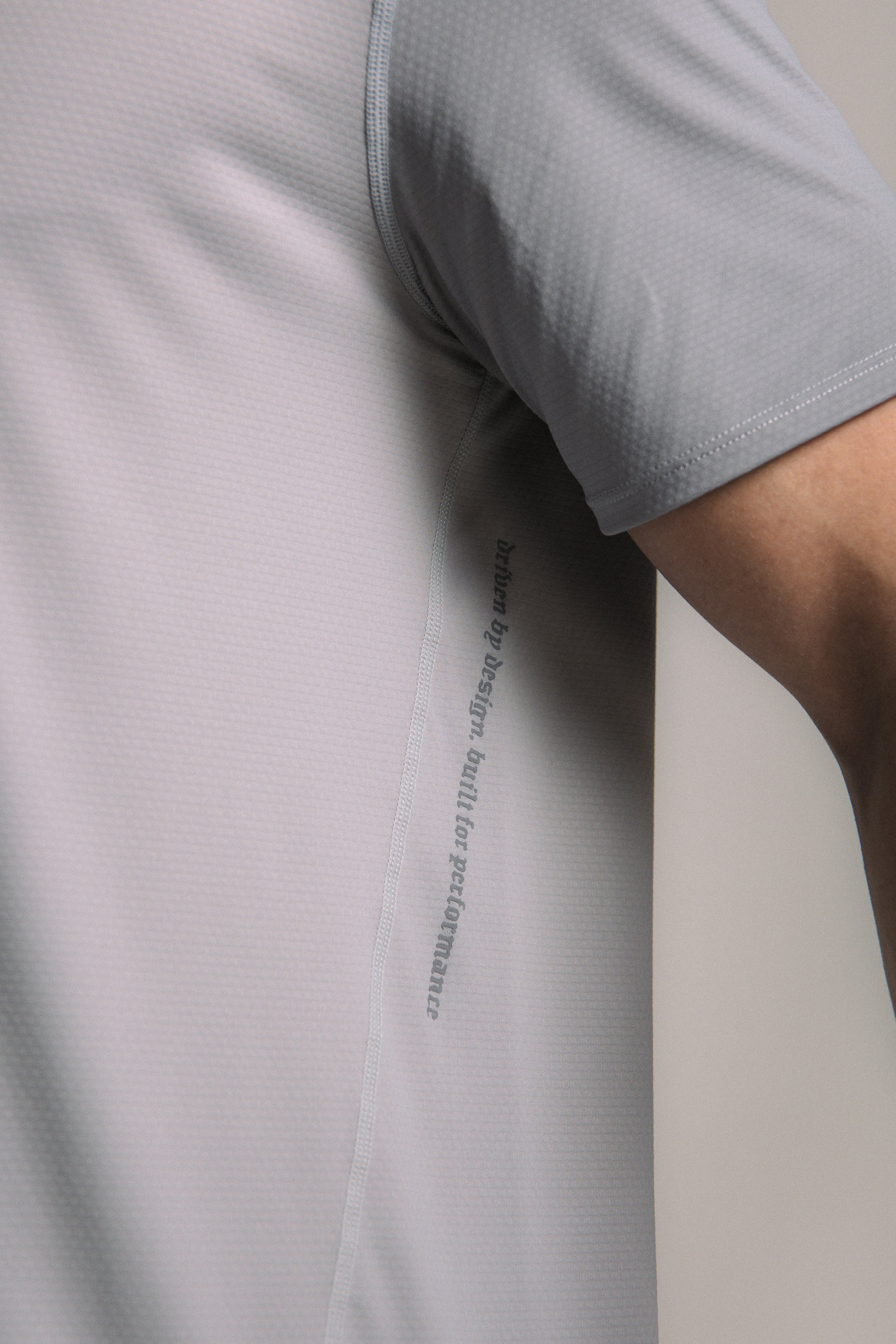 Artial Training Tee - Light Gray