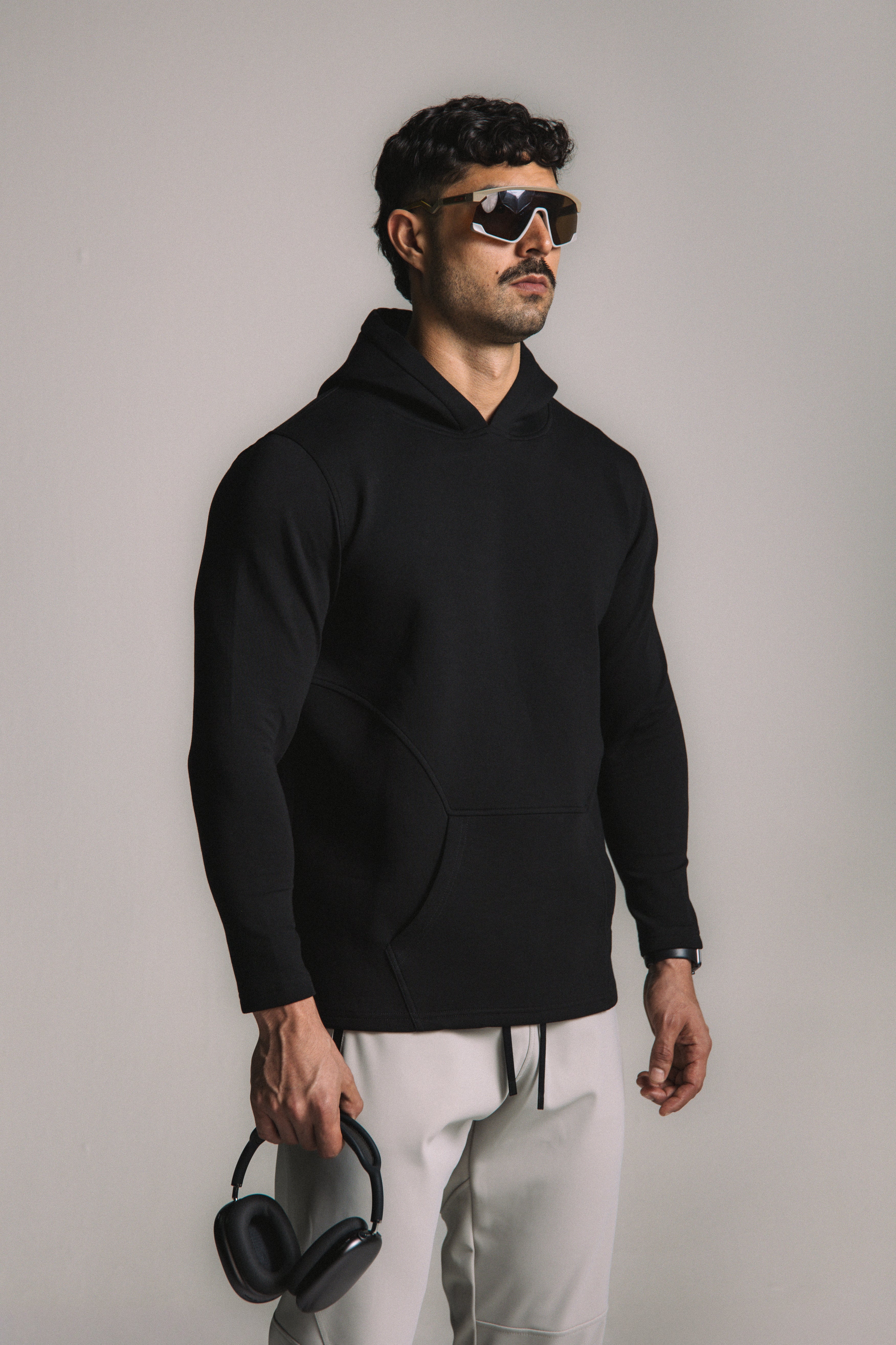 Velora Essential Hoodie - Black