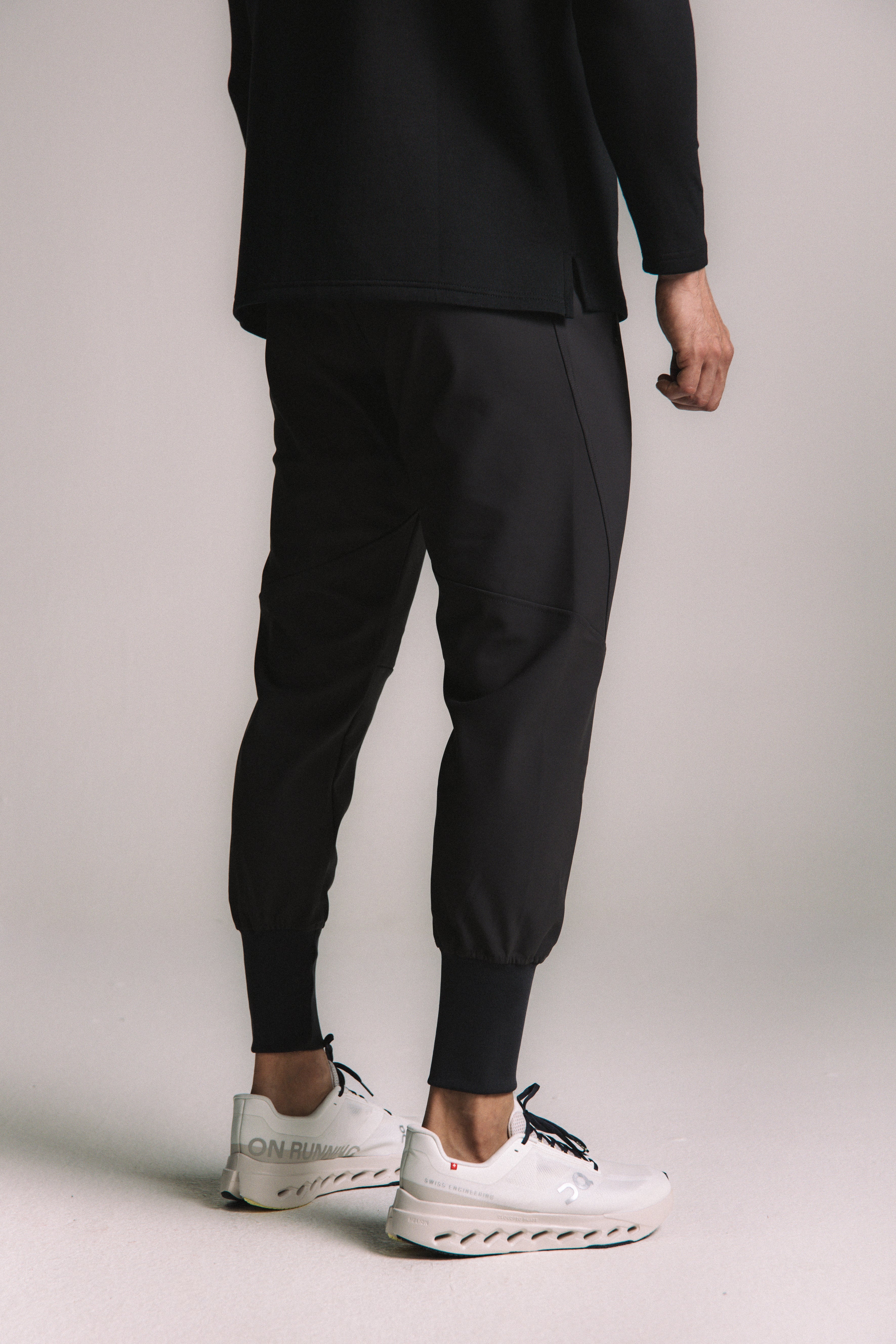 Core-Vent High Cuff Training Jogger - Dark Gray