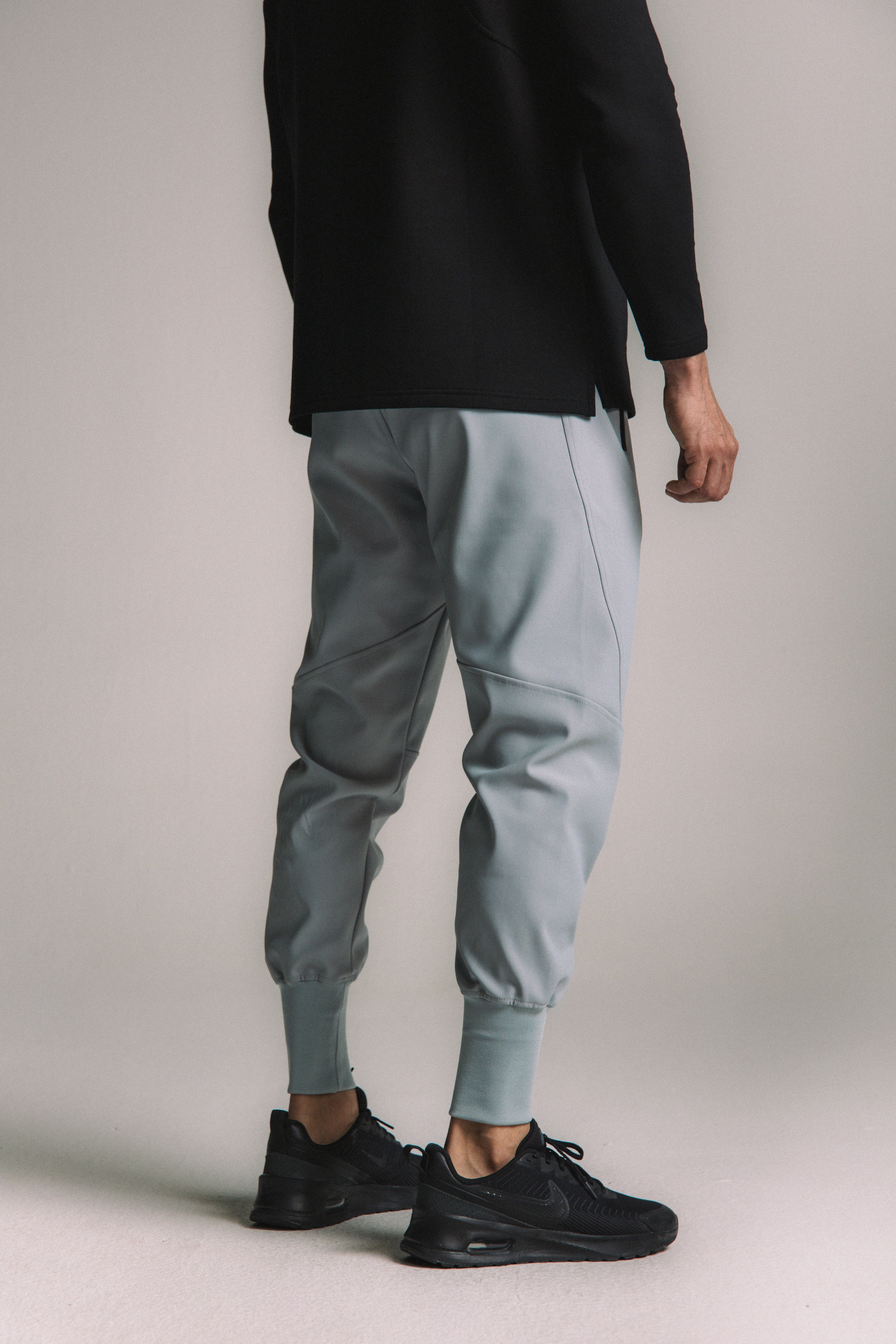 Core-Vent High Cuff Training Jogger - Light Blue