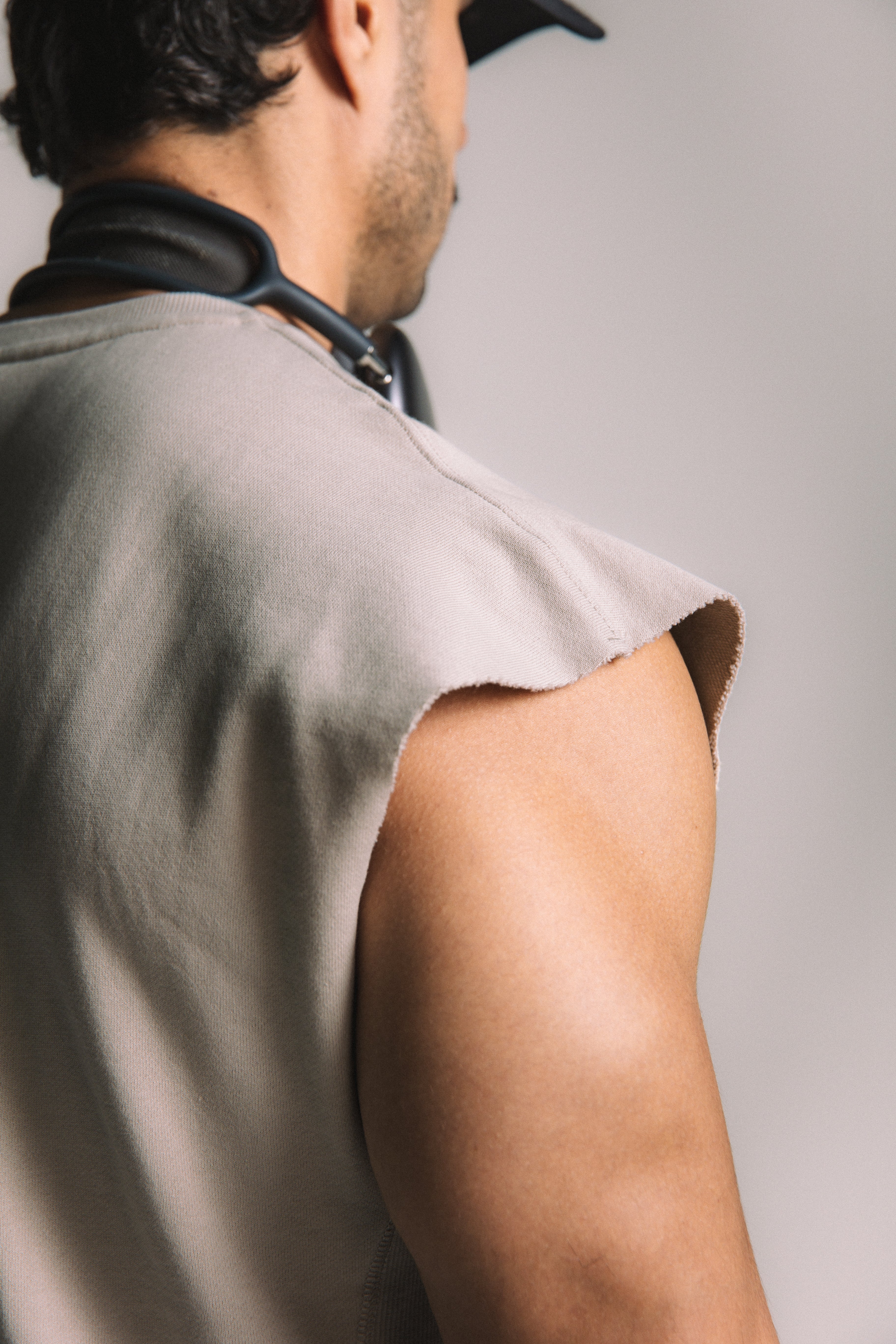 NeoTerra Muscle CutOff - Taupe