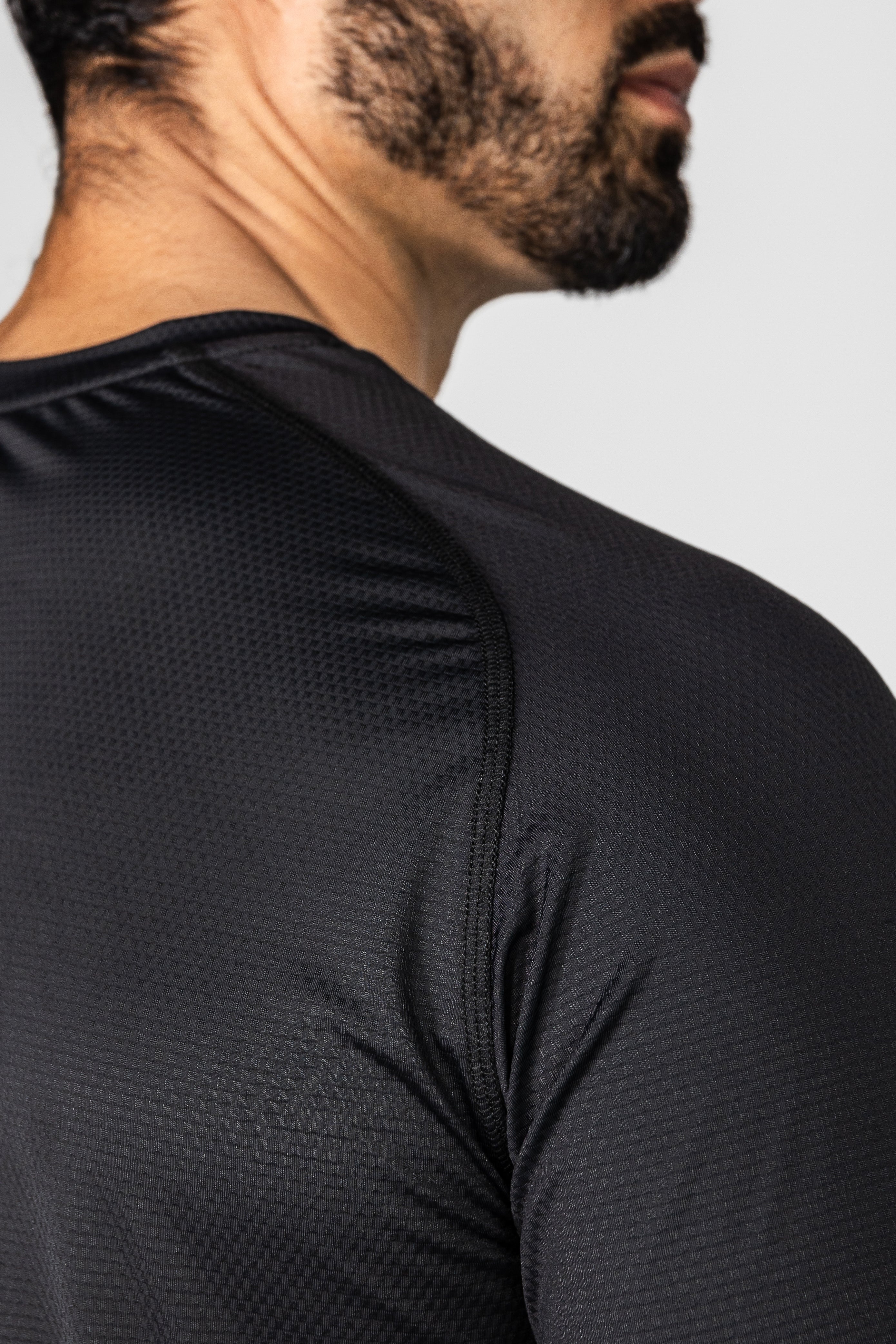 Artial Performance Tee - Black