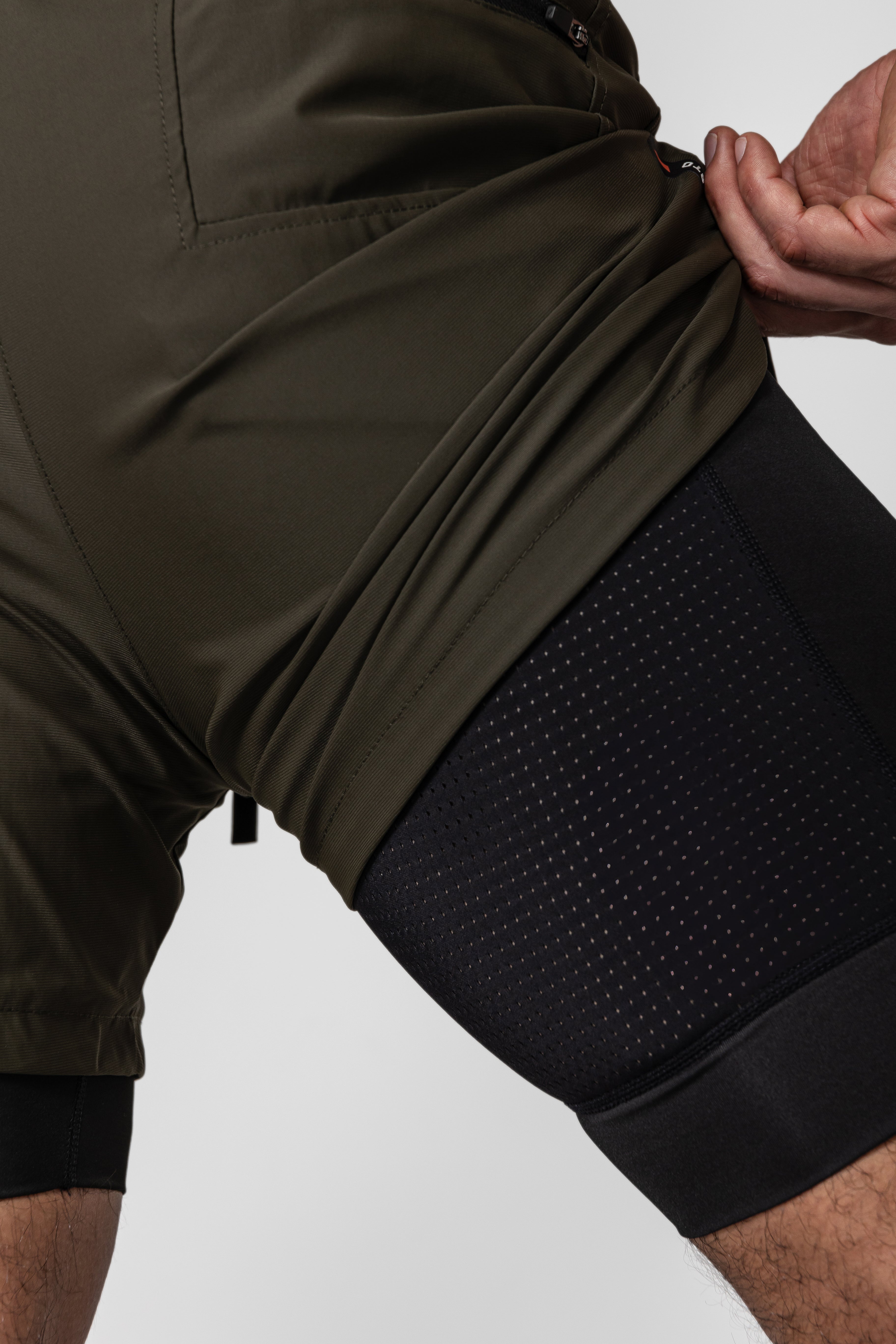 Core-Vent Liner Shorts - Dark Green