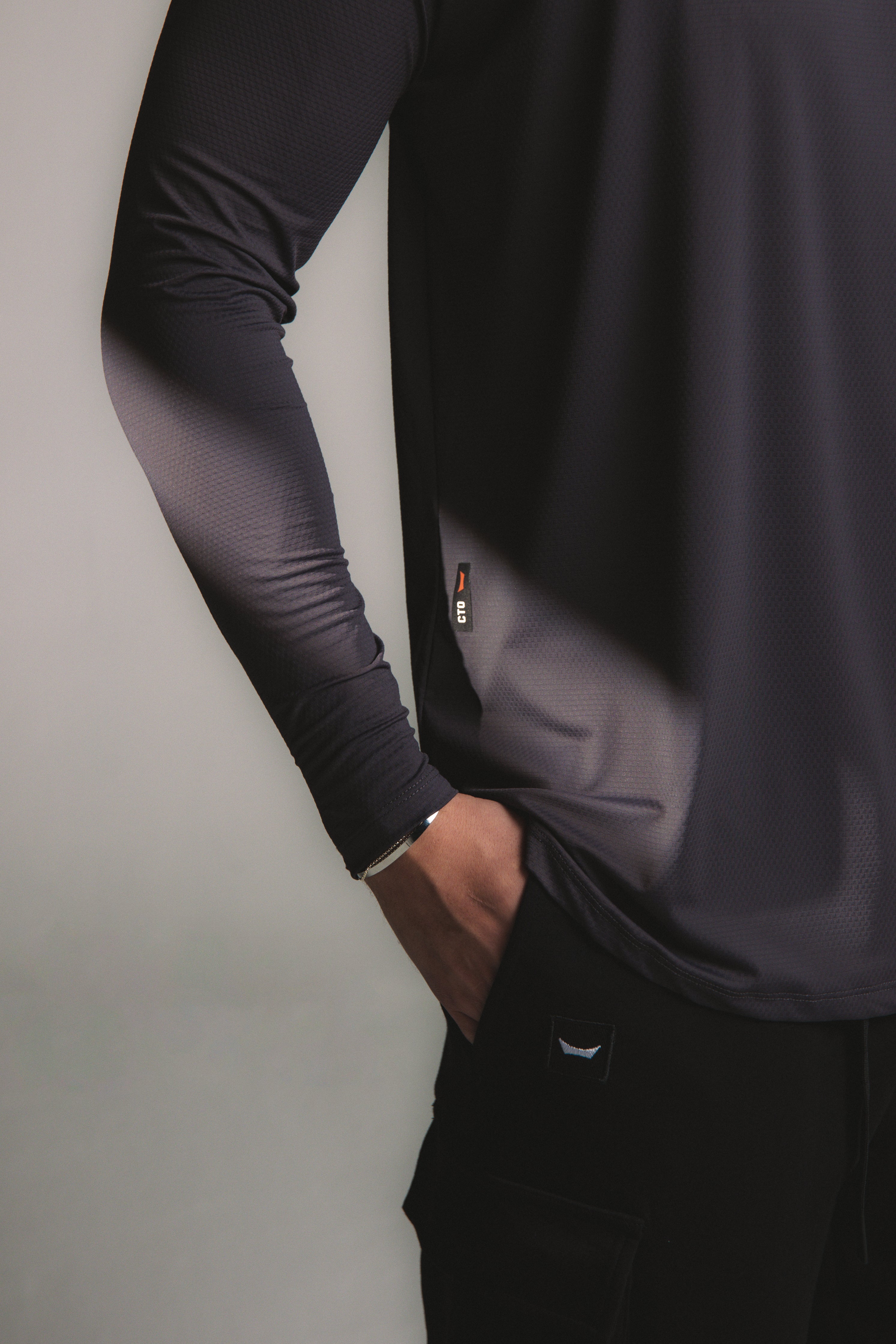 Artial Performance Long Sleeve - Dark Gray