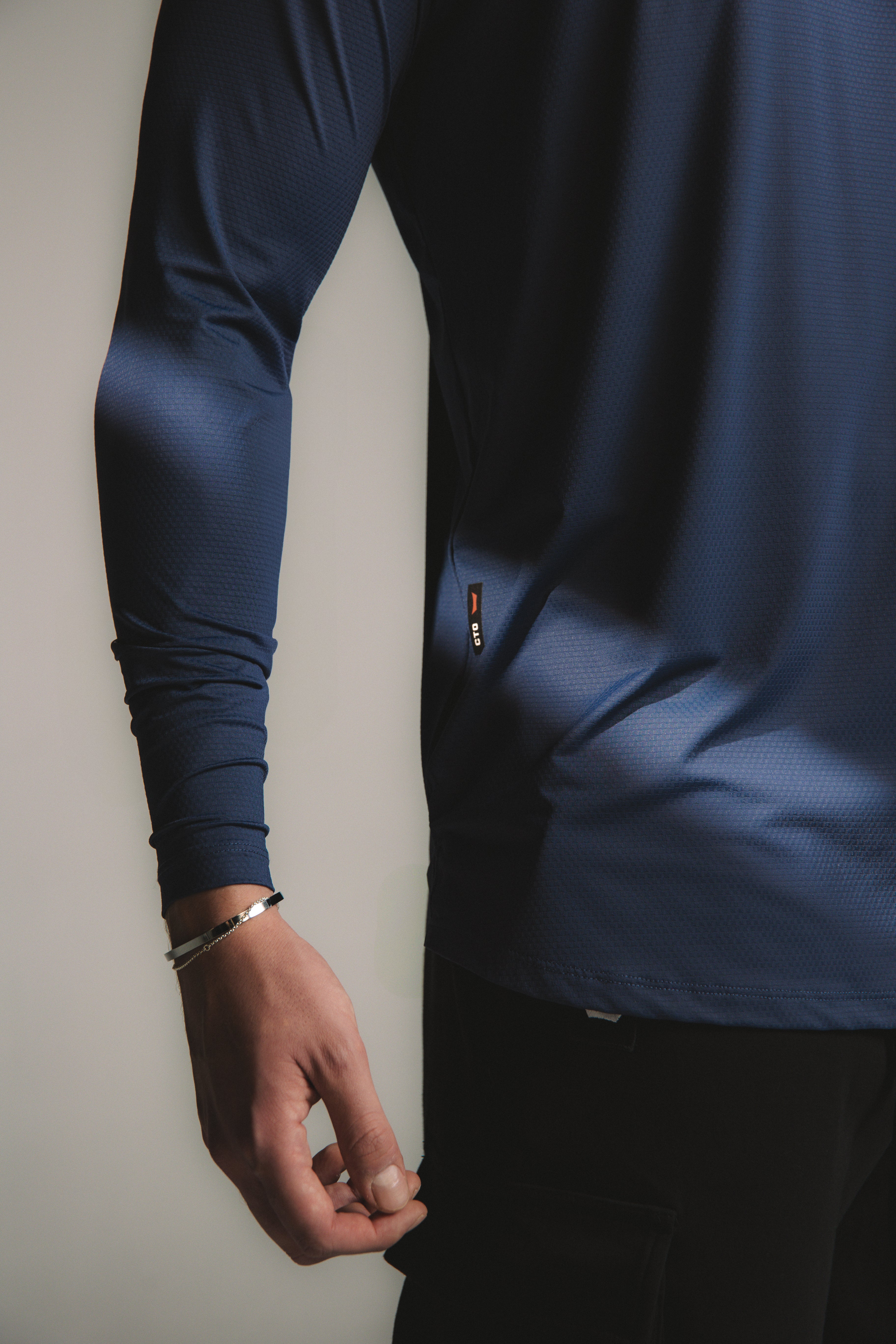 Artial Performance Long Sleeve - Navy Blue