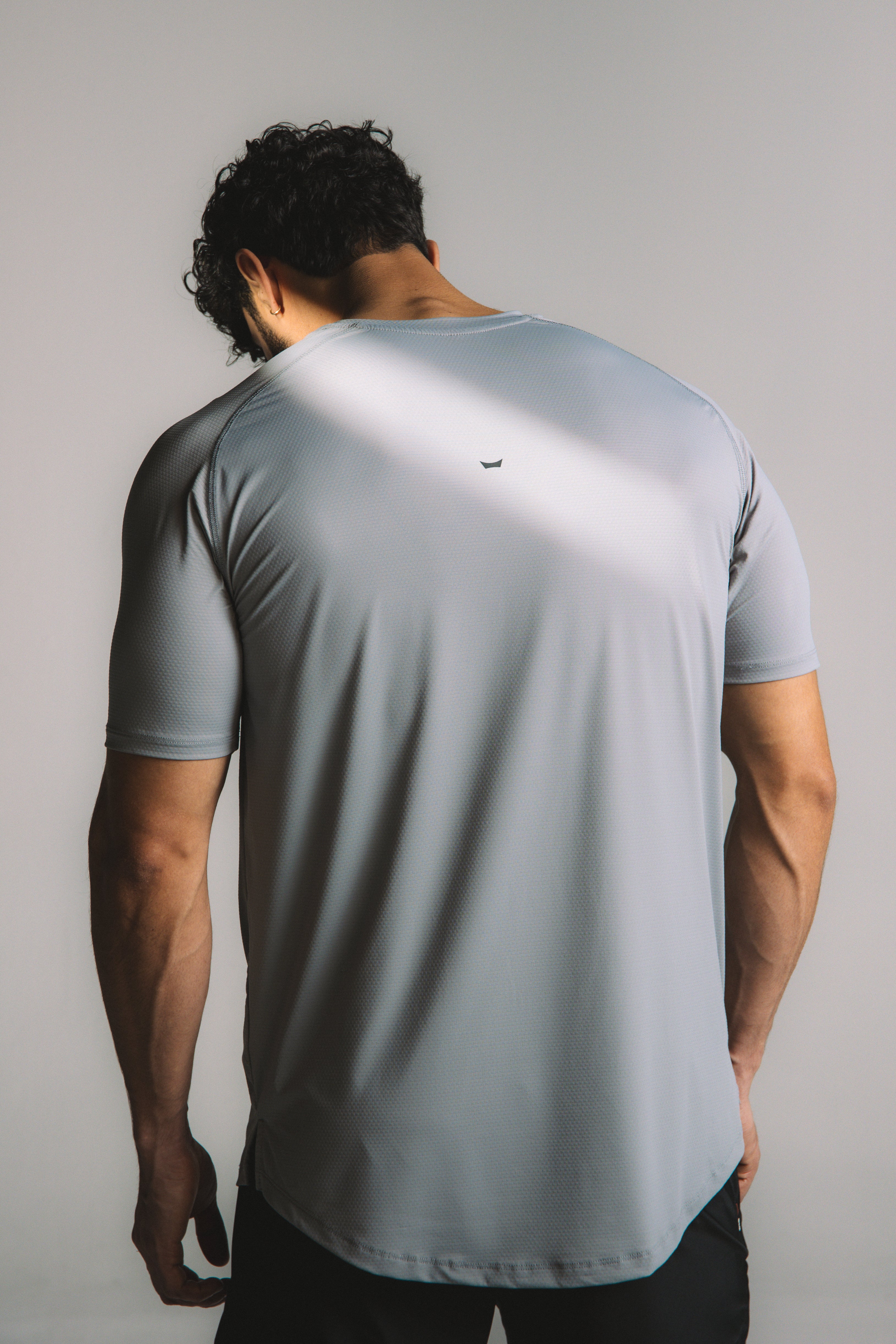 Artial Performance Tee - Light Gray