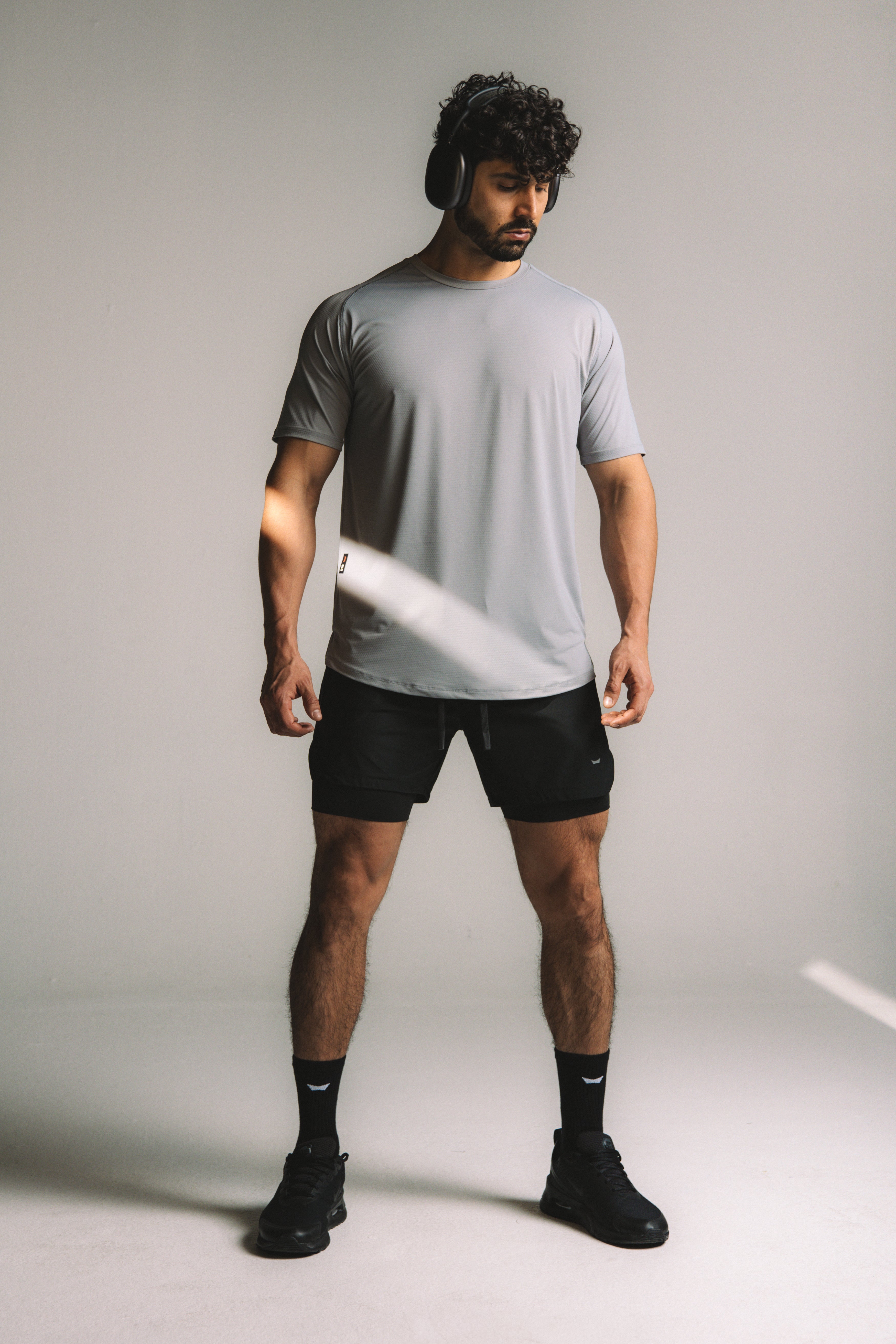Artial Performance Tee - Light Gray