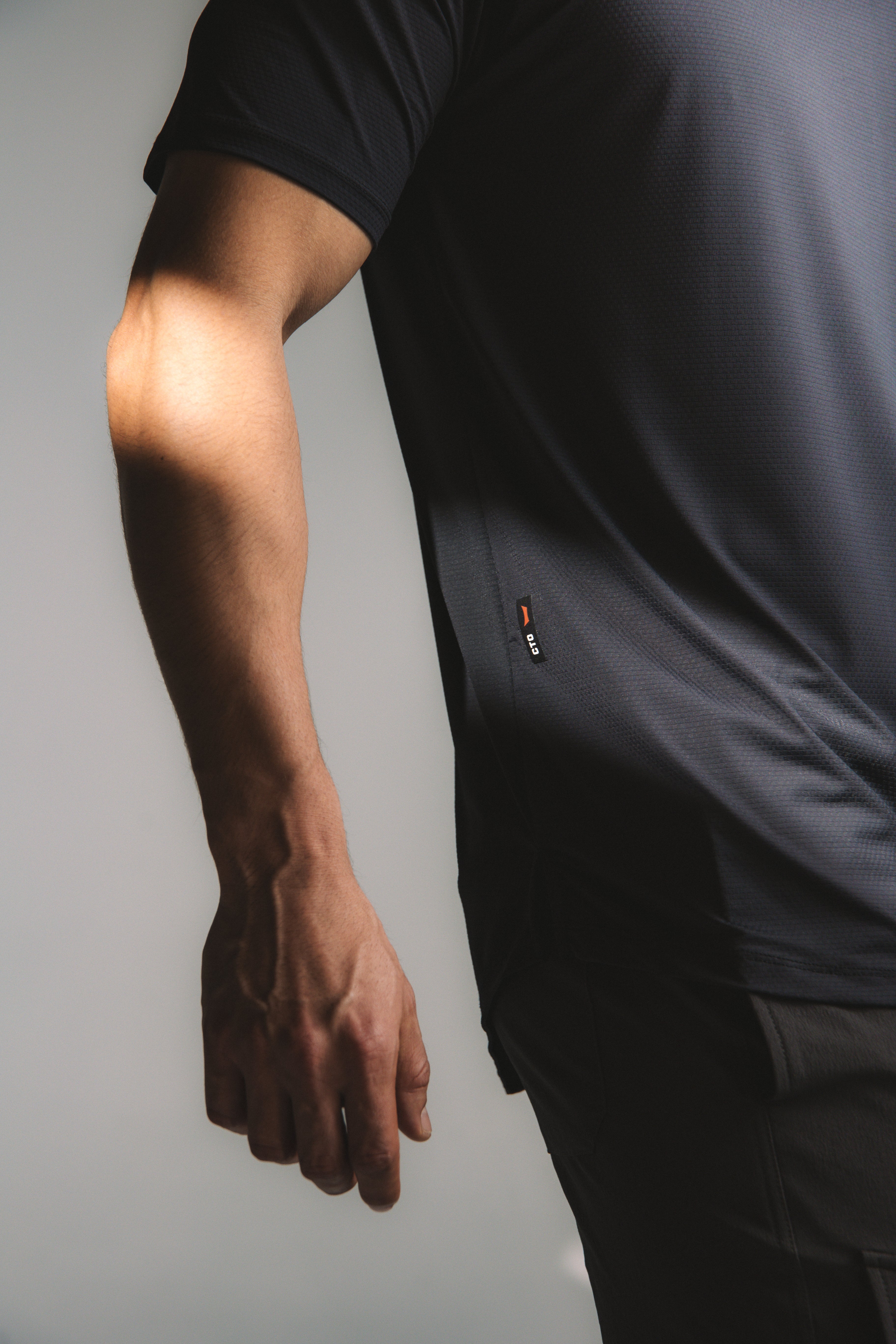 Artial Performance Tee - Black