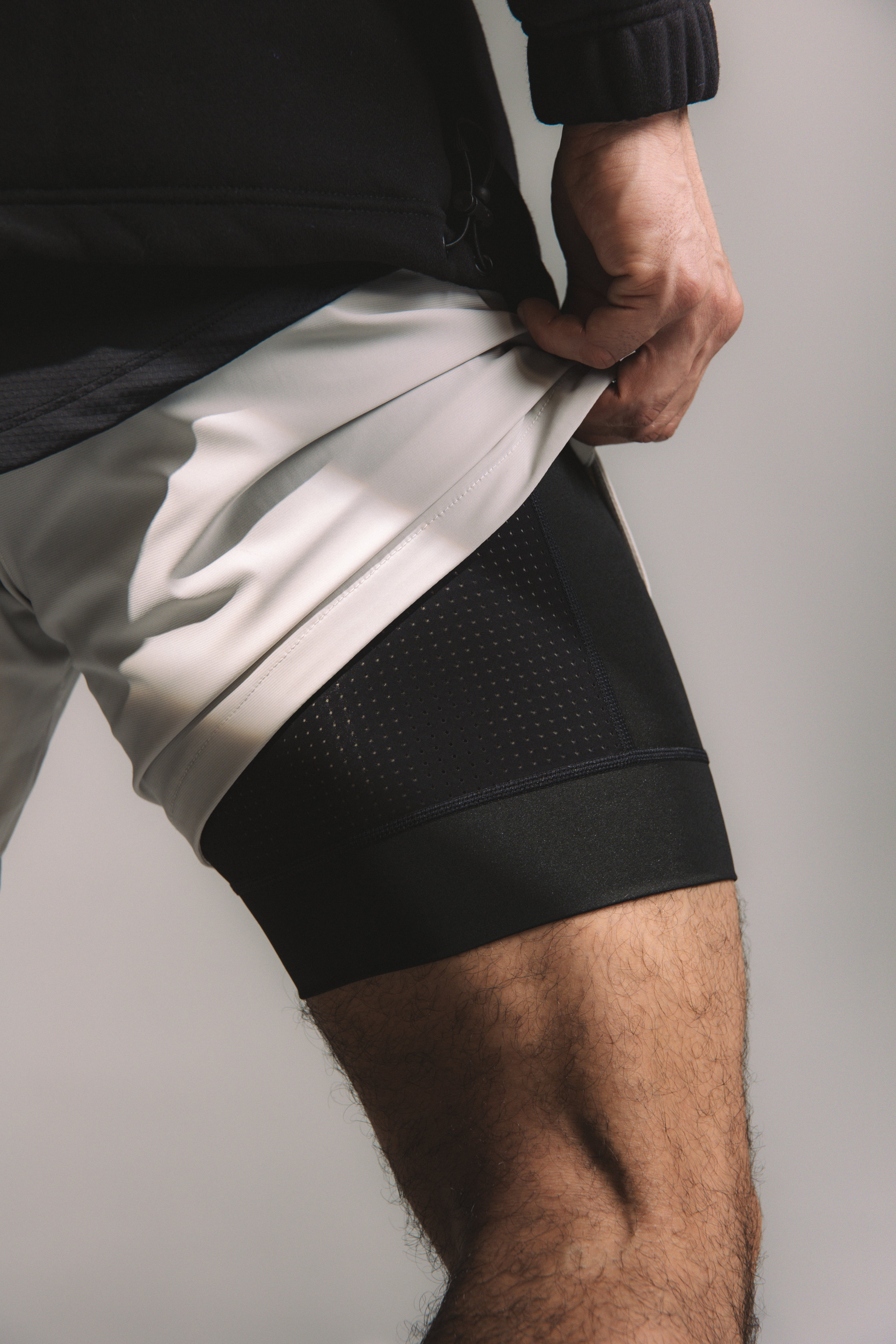 Core-Vent Liner Shorts - Whisper Gray