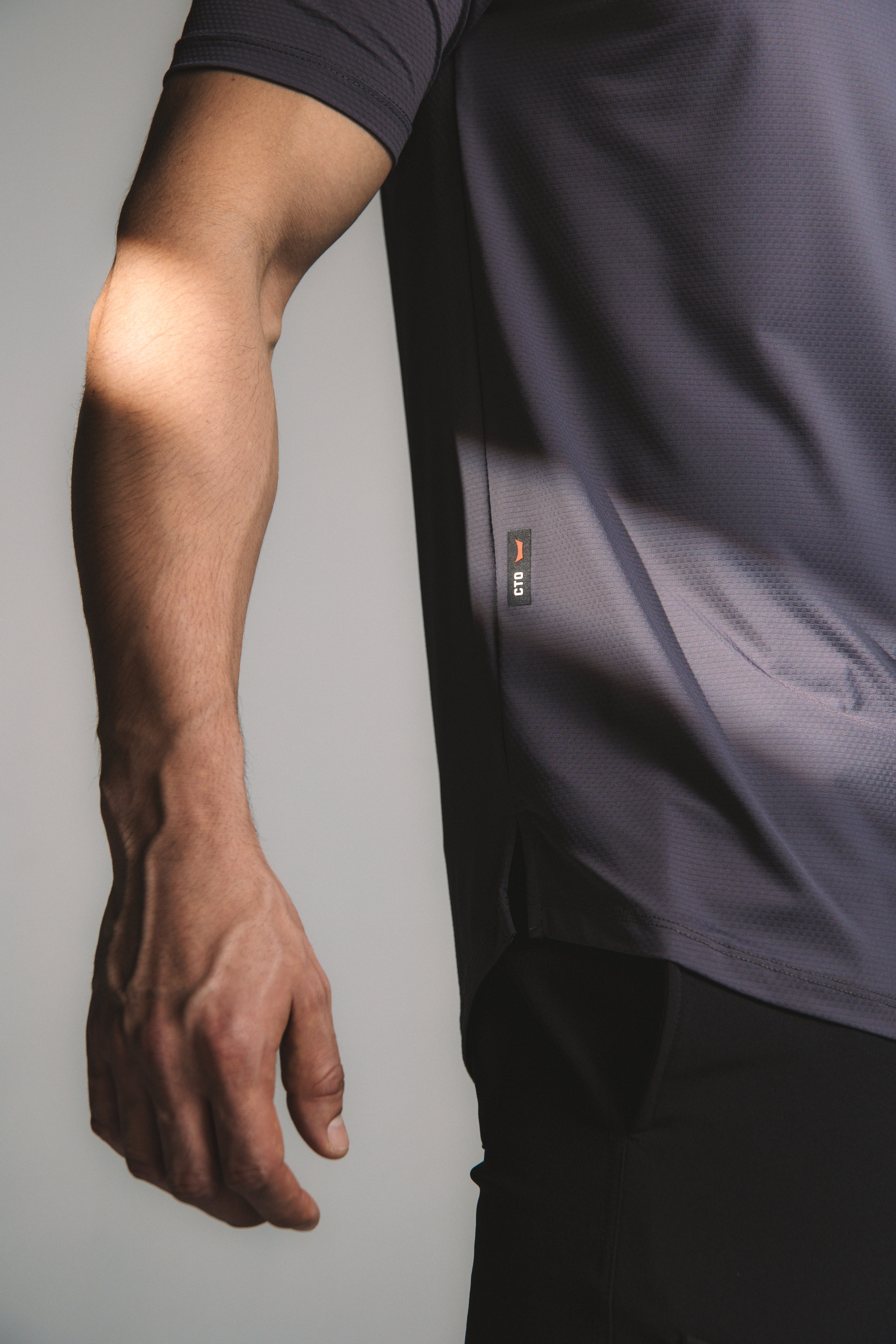 Artial Performance Tee - Dark Gray