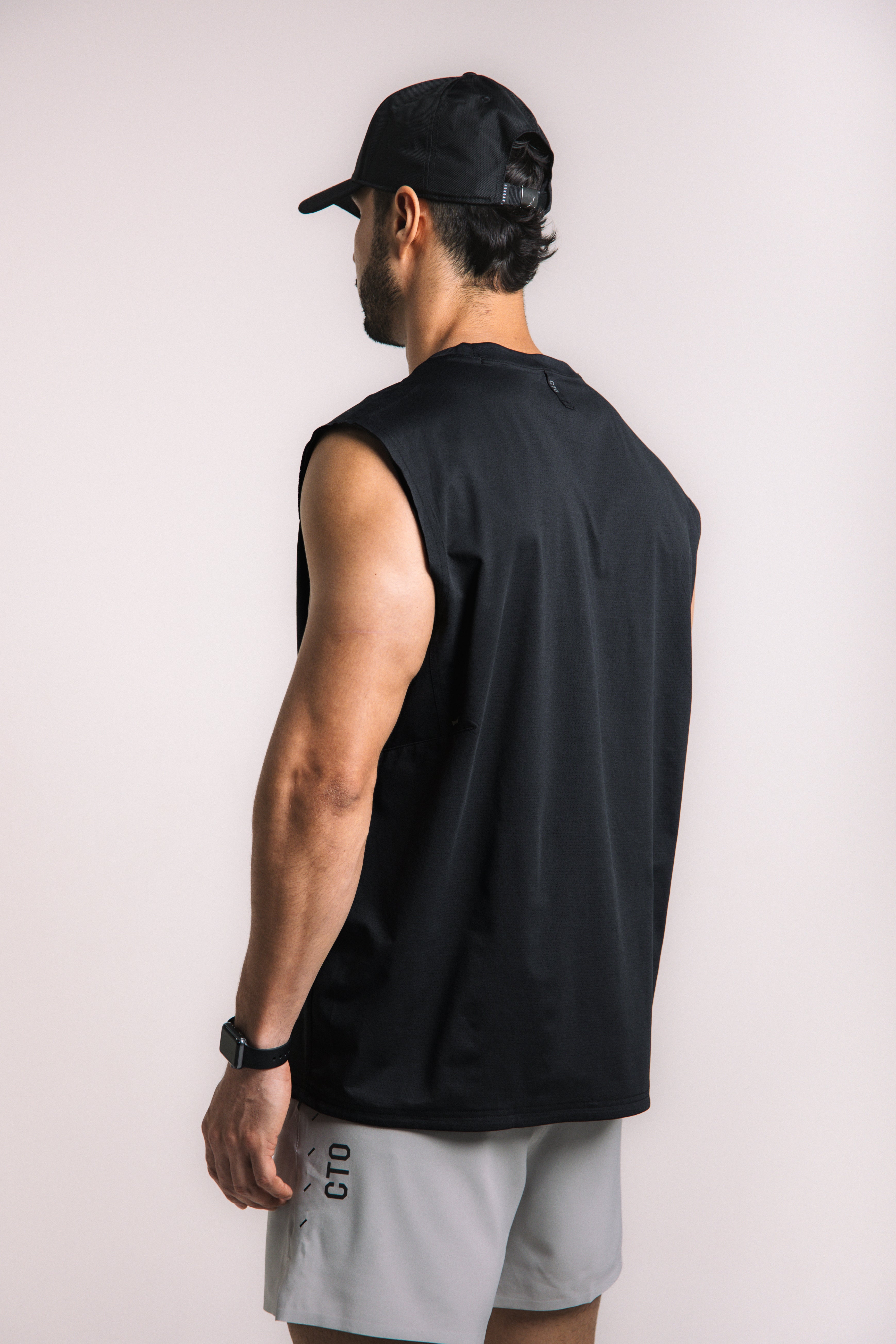 MicroVent Oversized Tank - Black