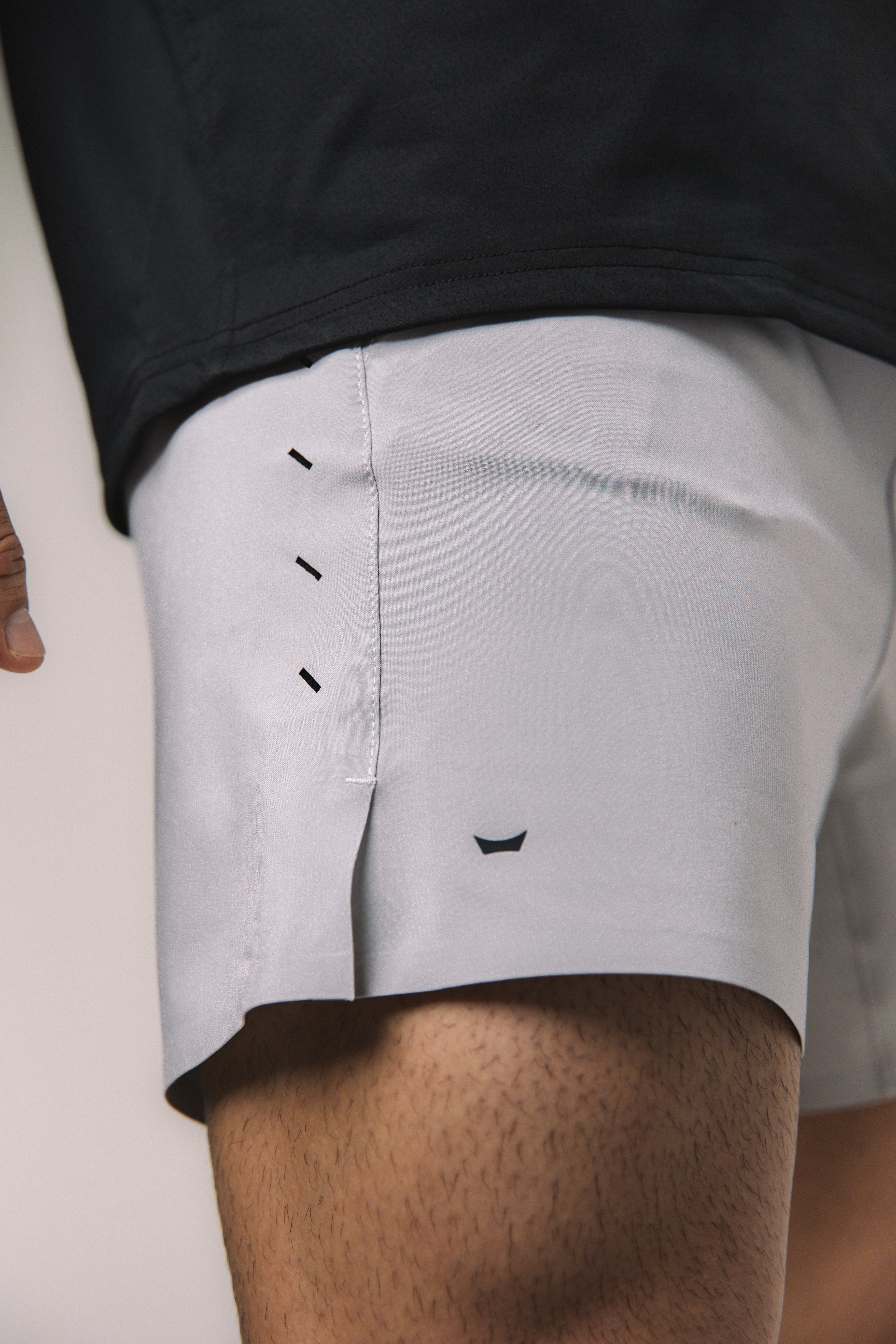 AeroLite Liner Short - Whisper Gray