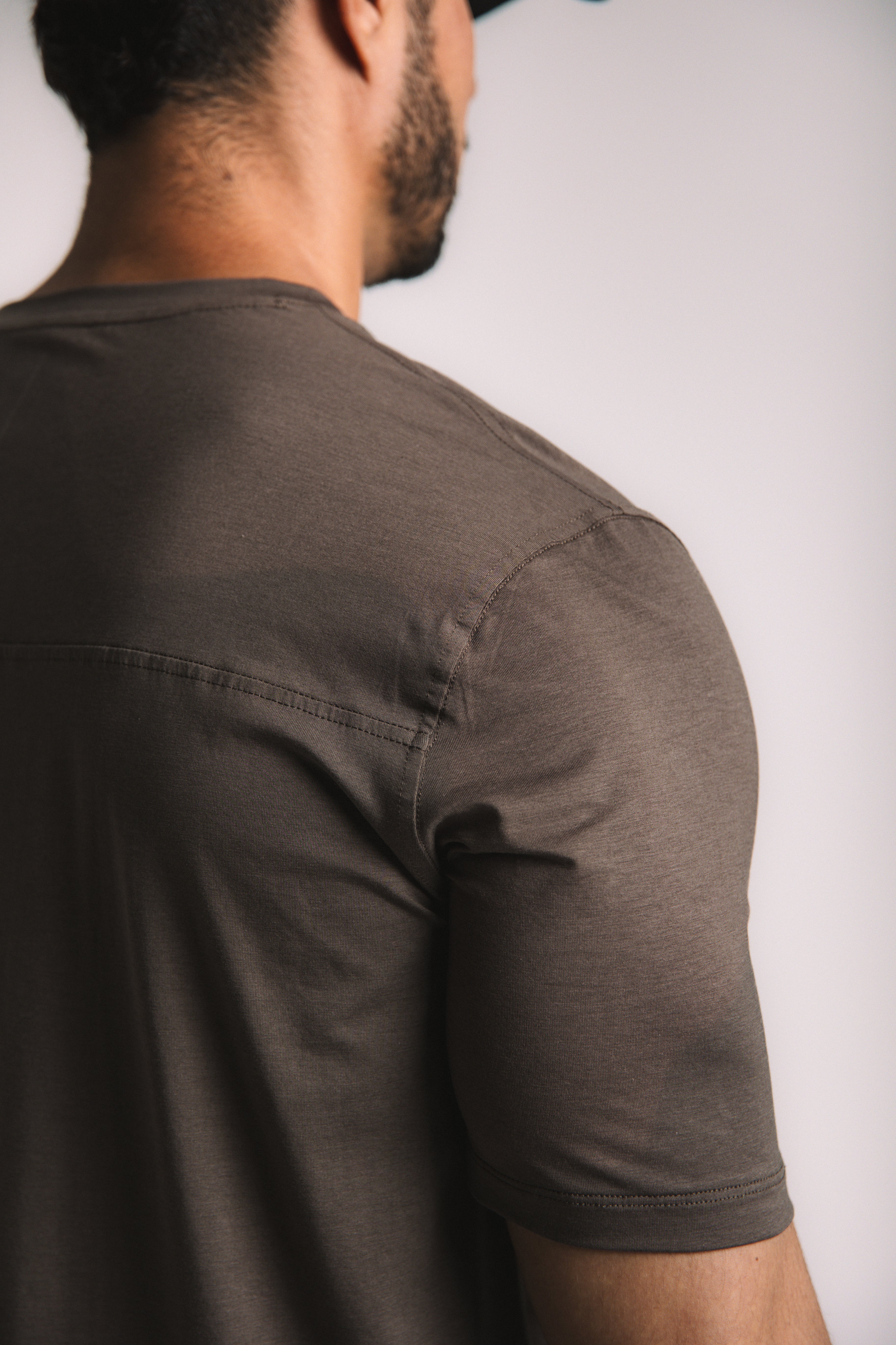 Lyocell Essential Tee - Brown