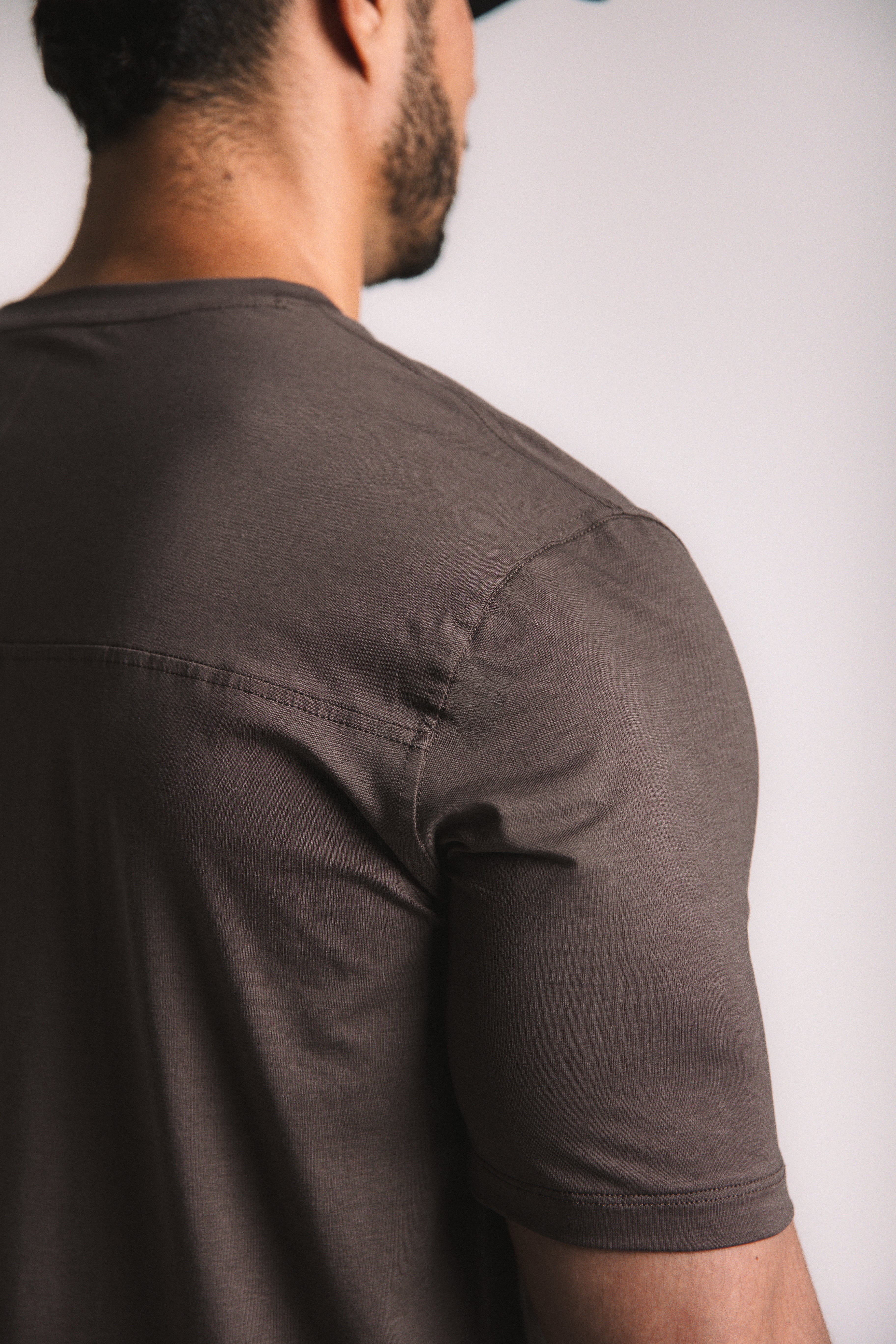 Lyocell Essential Tee - Brown
