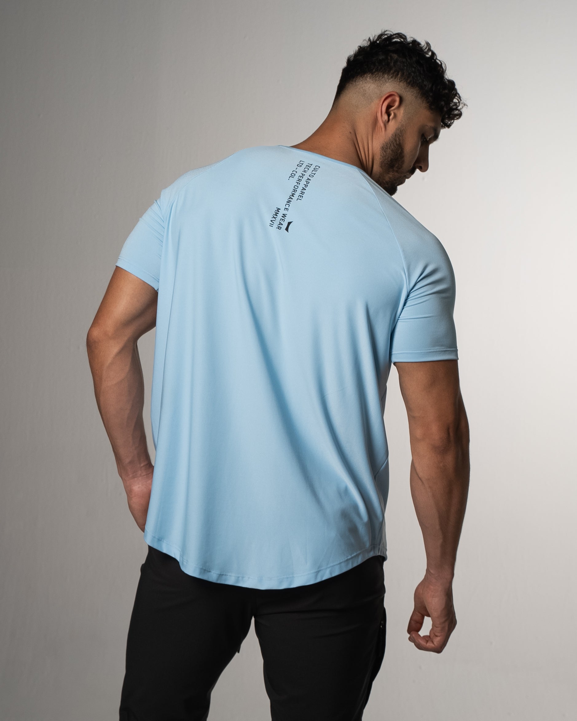 Training Sport Tee - Sky Blue