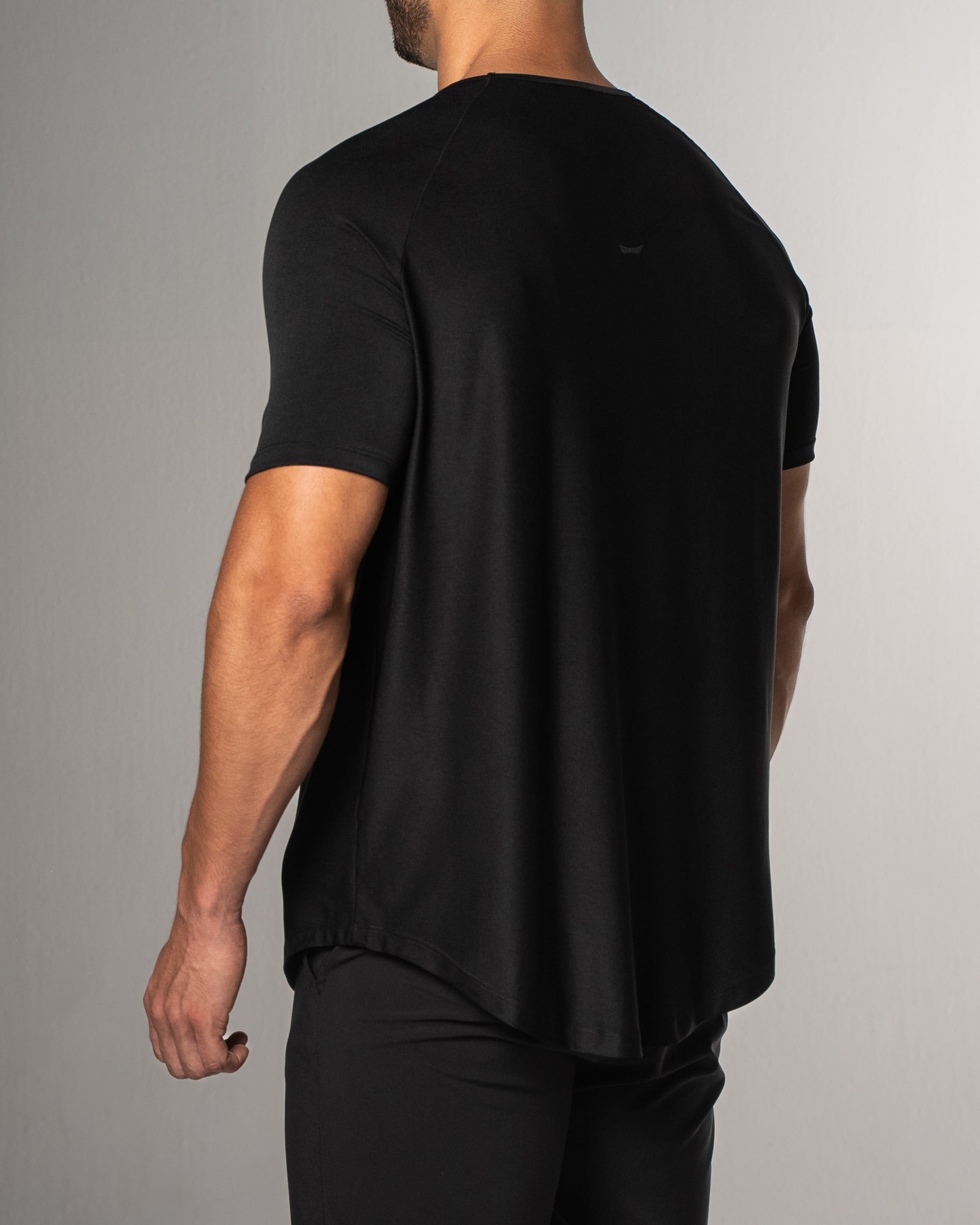 Training Sport Tee Icon - Black