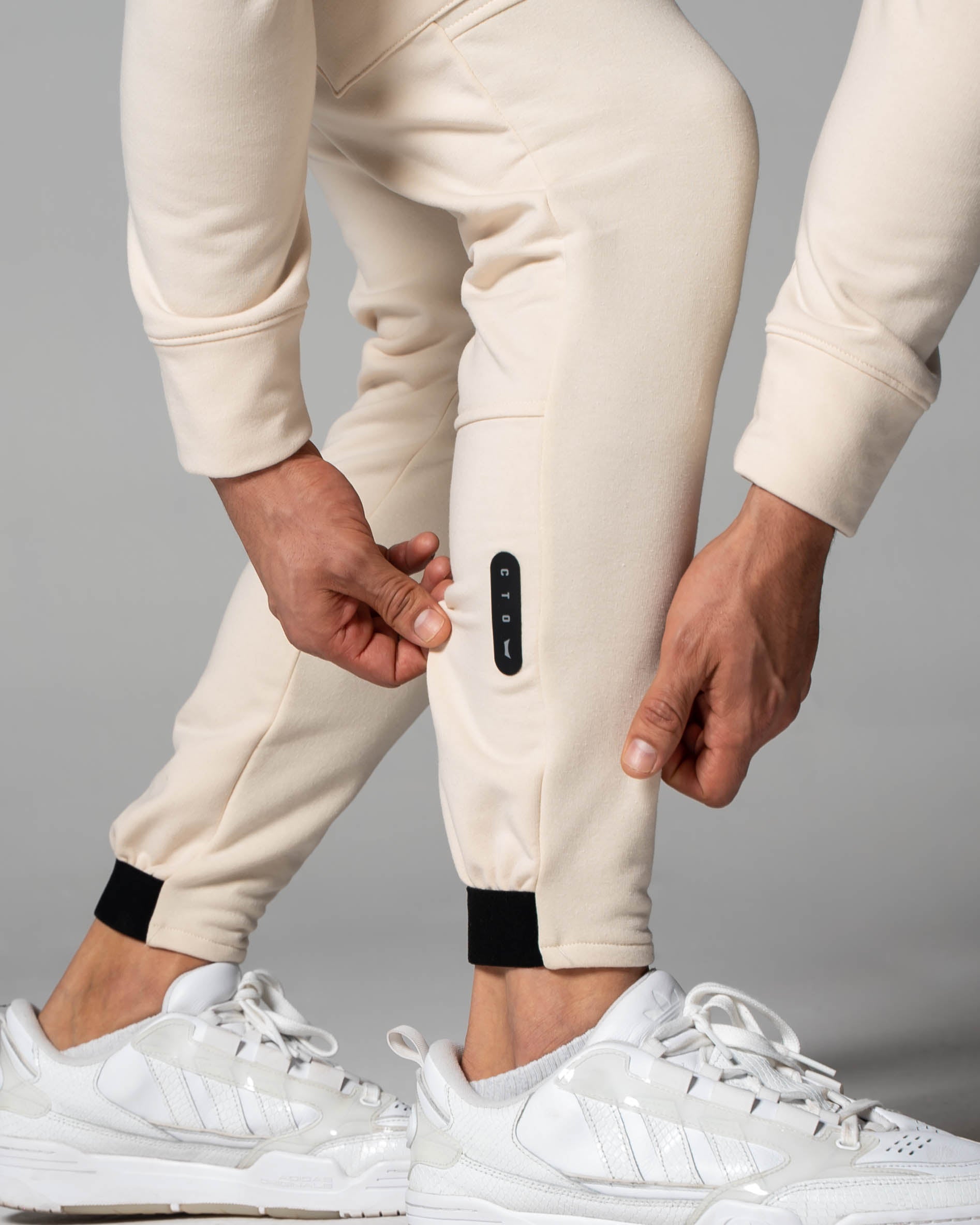 Cargo Cuffed Fleece Jogger - Ivory