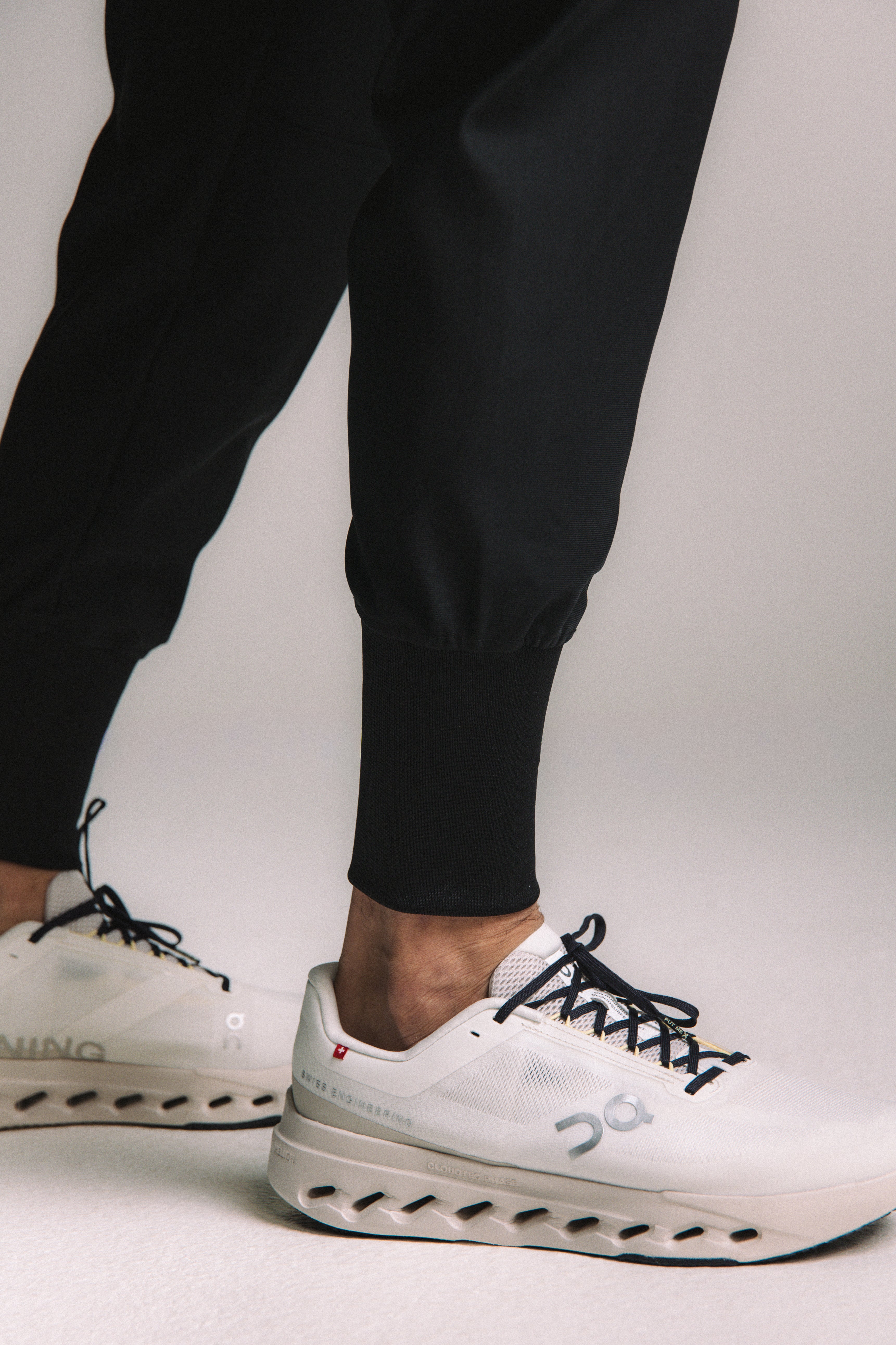 Core-Vent High Cuff Training Jogger - Black