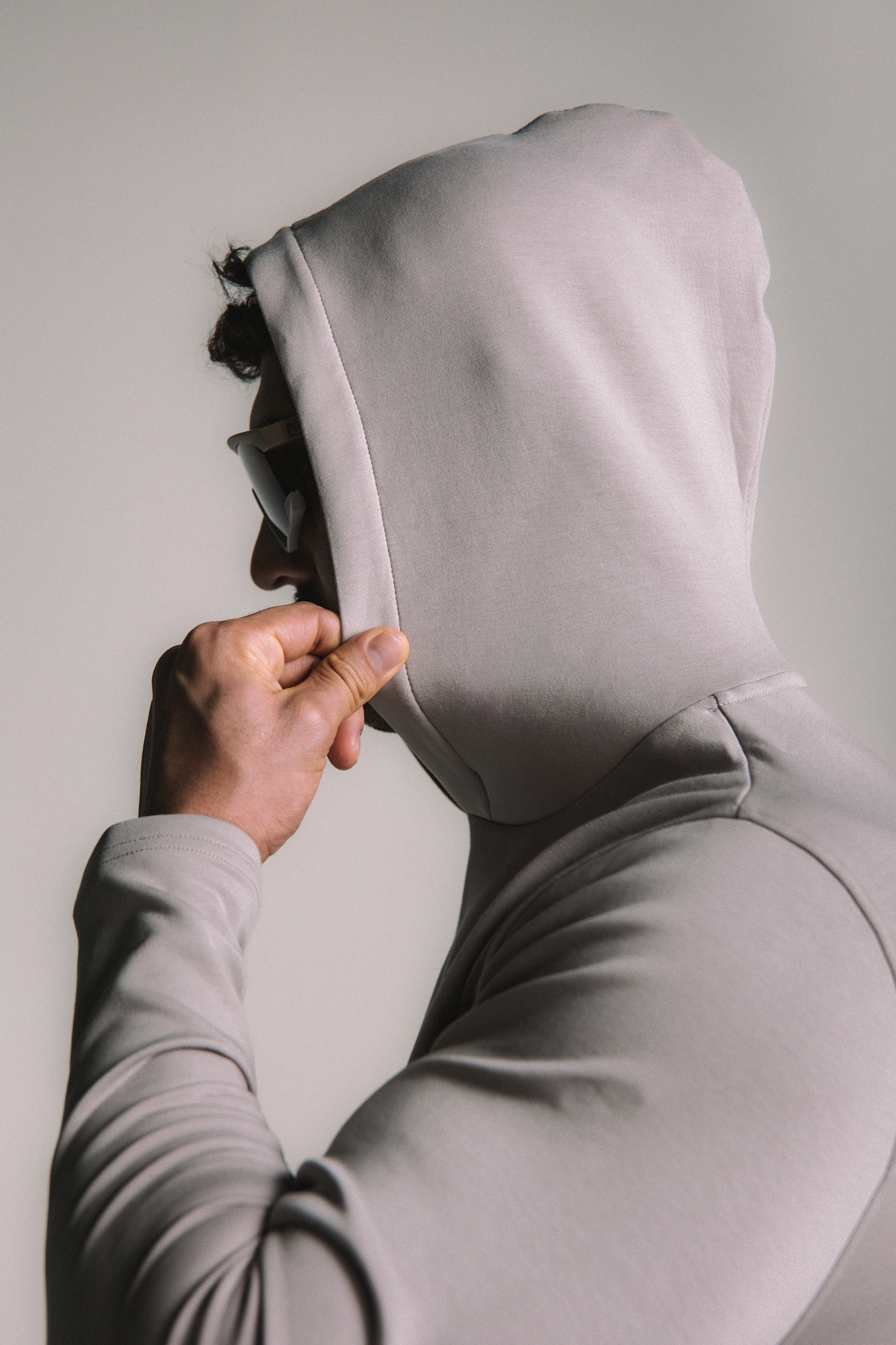 Velora Essential Hoodie - Taupe