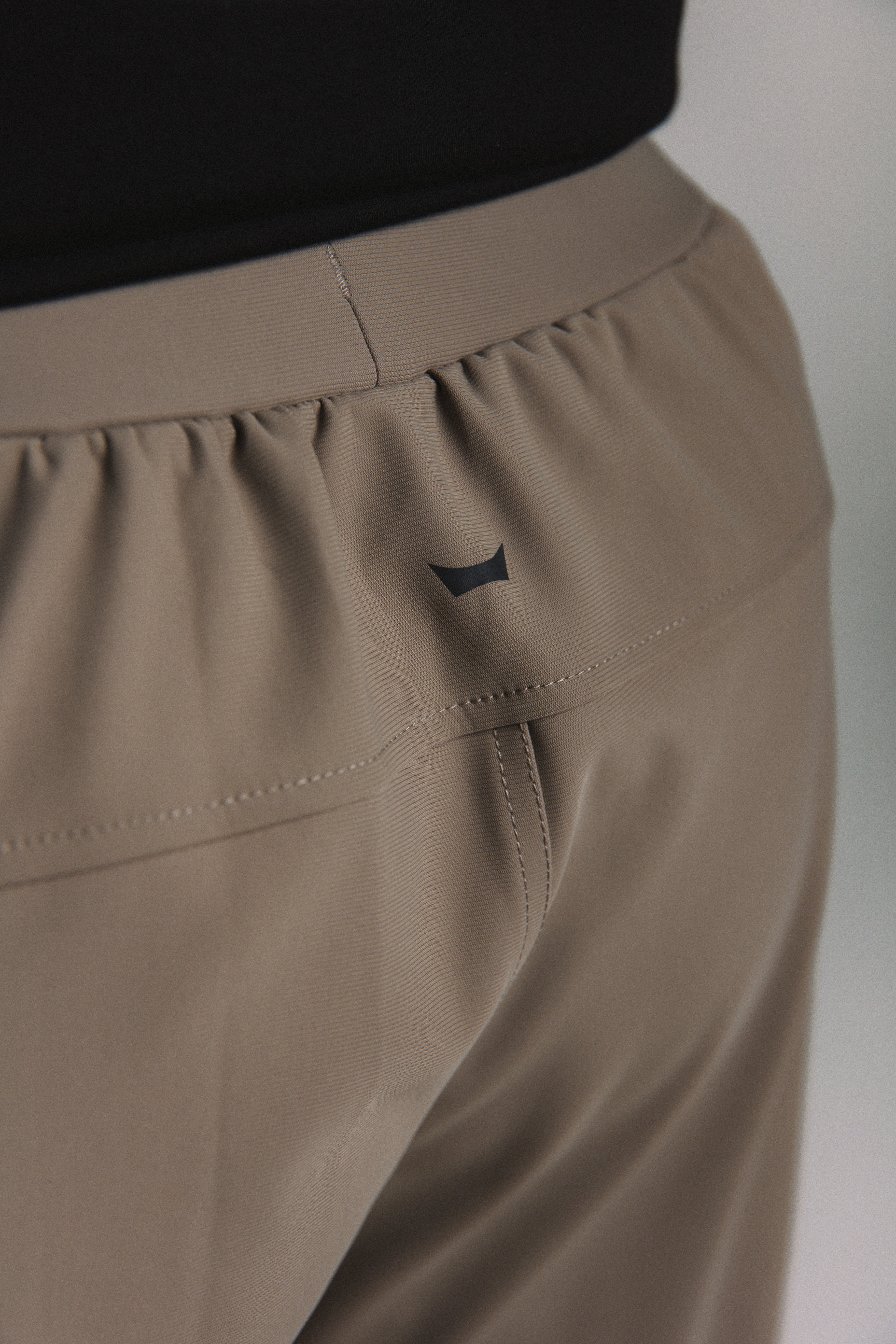 Core-Vent High Cuff Training Jogger - Brown