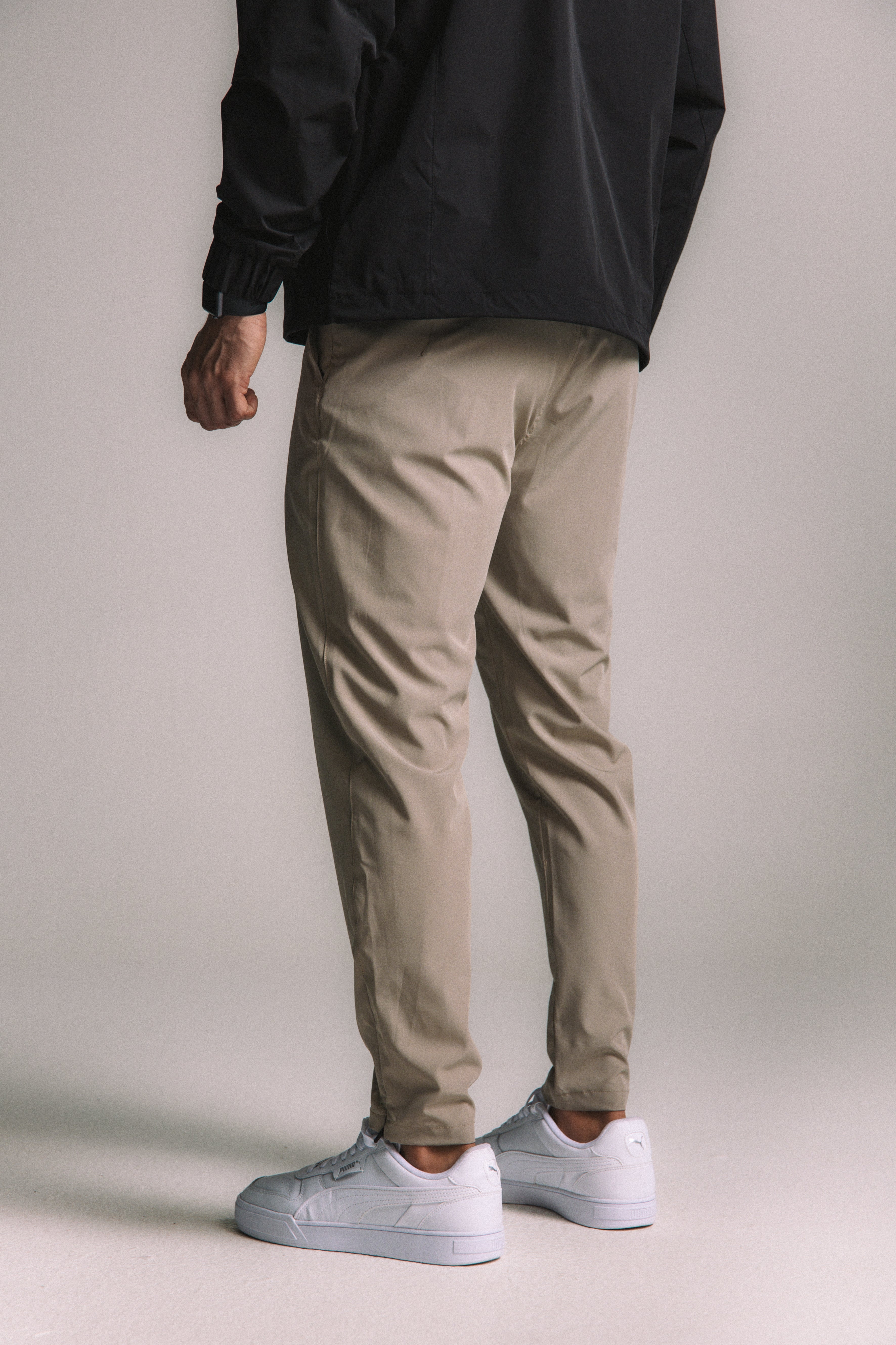 AeroLite All Day Jogger - Khaki