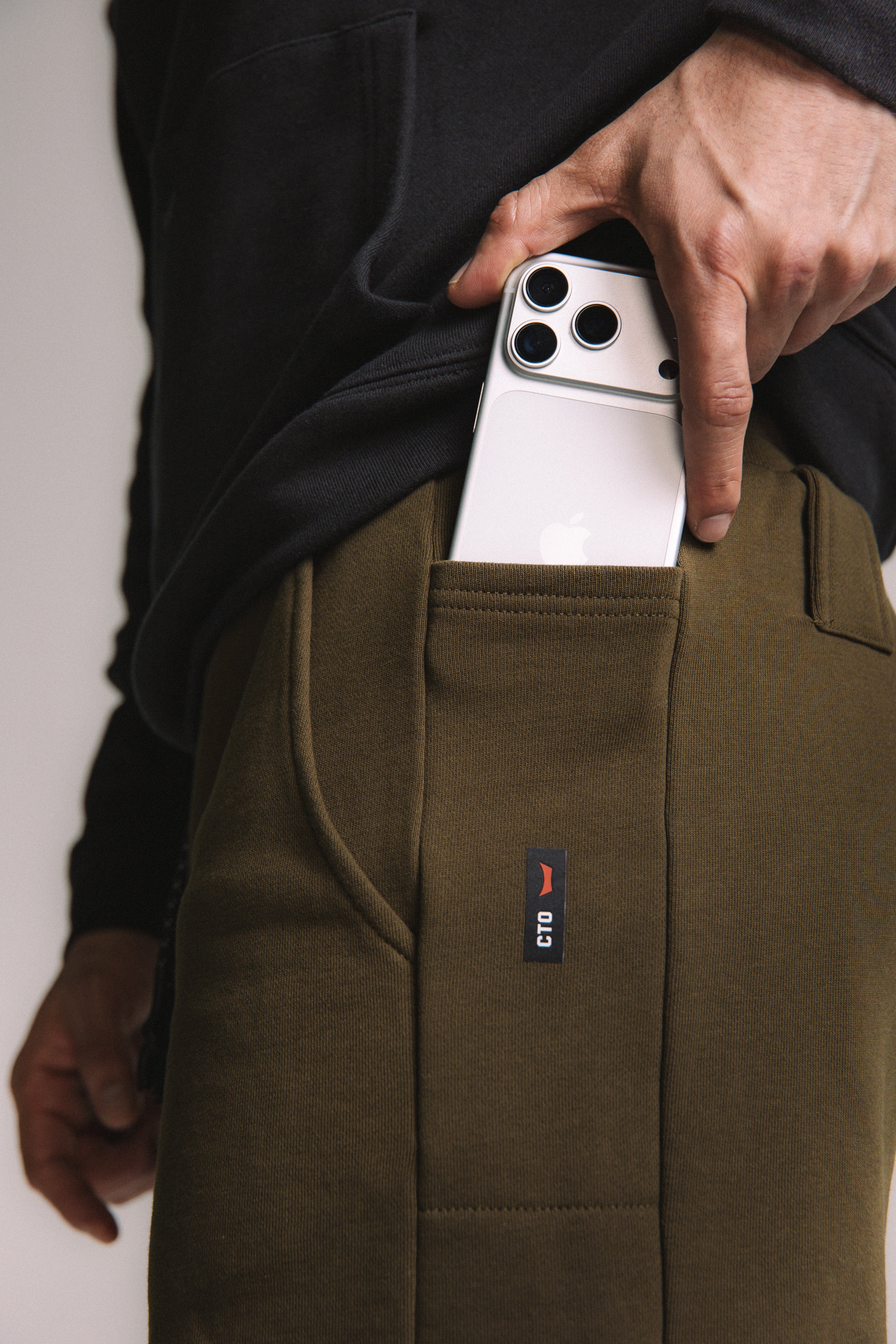 NeoTerra Liner Short - Army Green