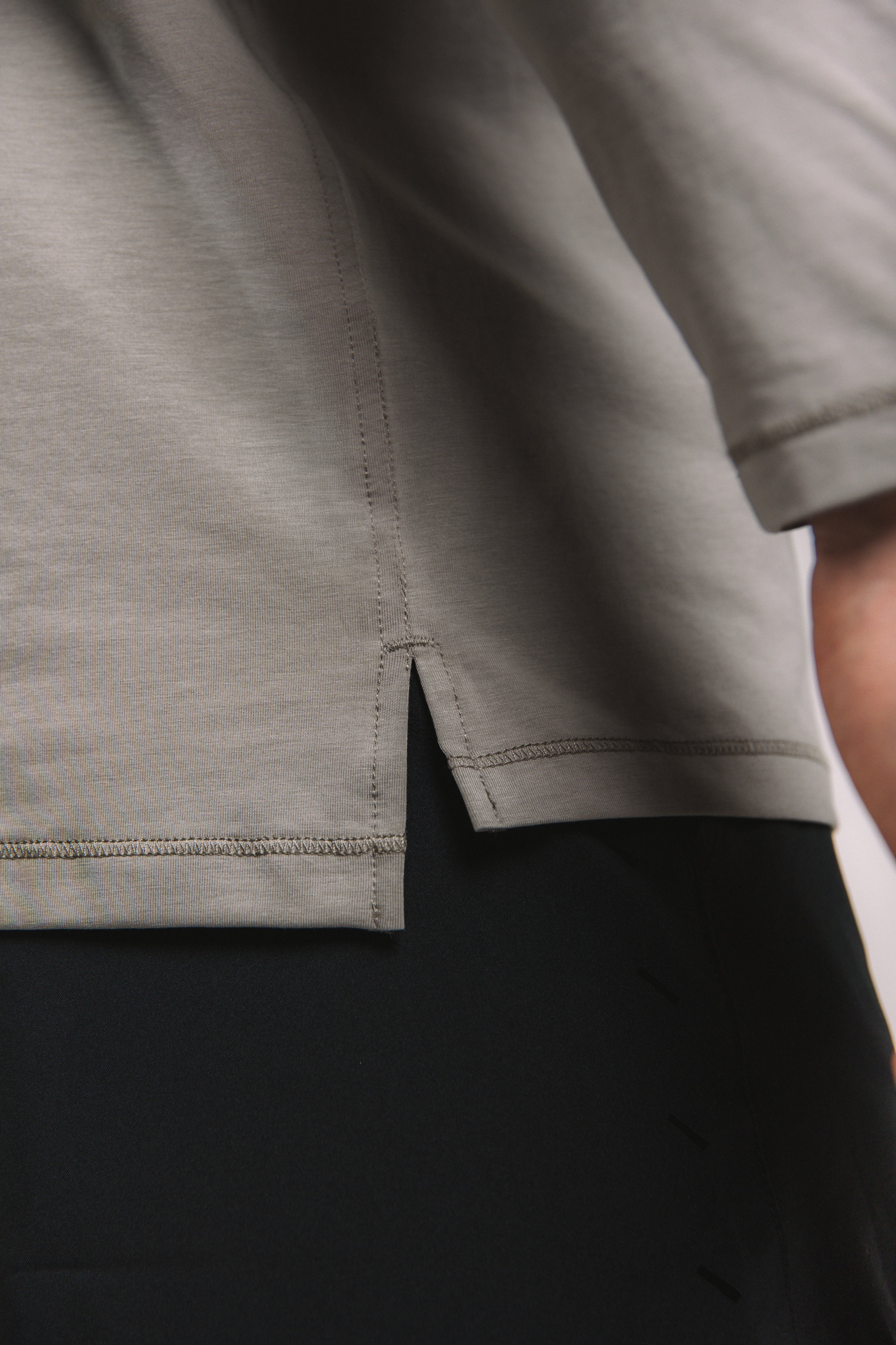 Lyocell Essential Long Sleeve - Taupe