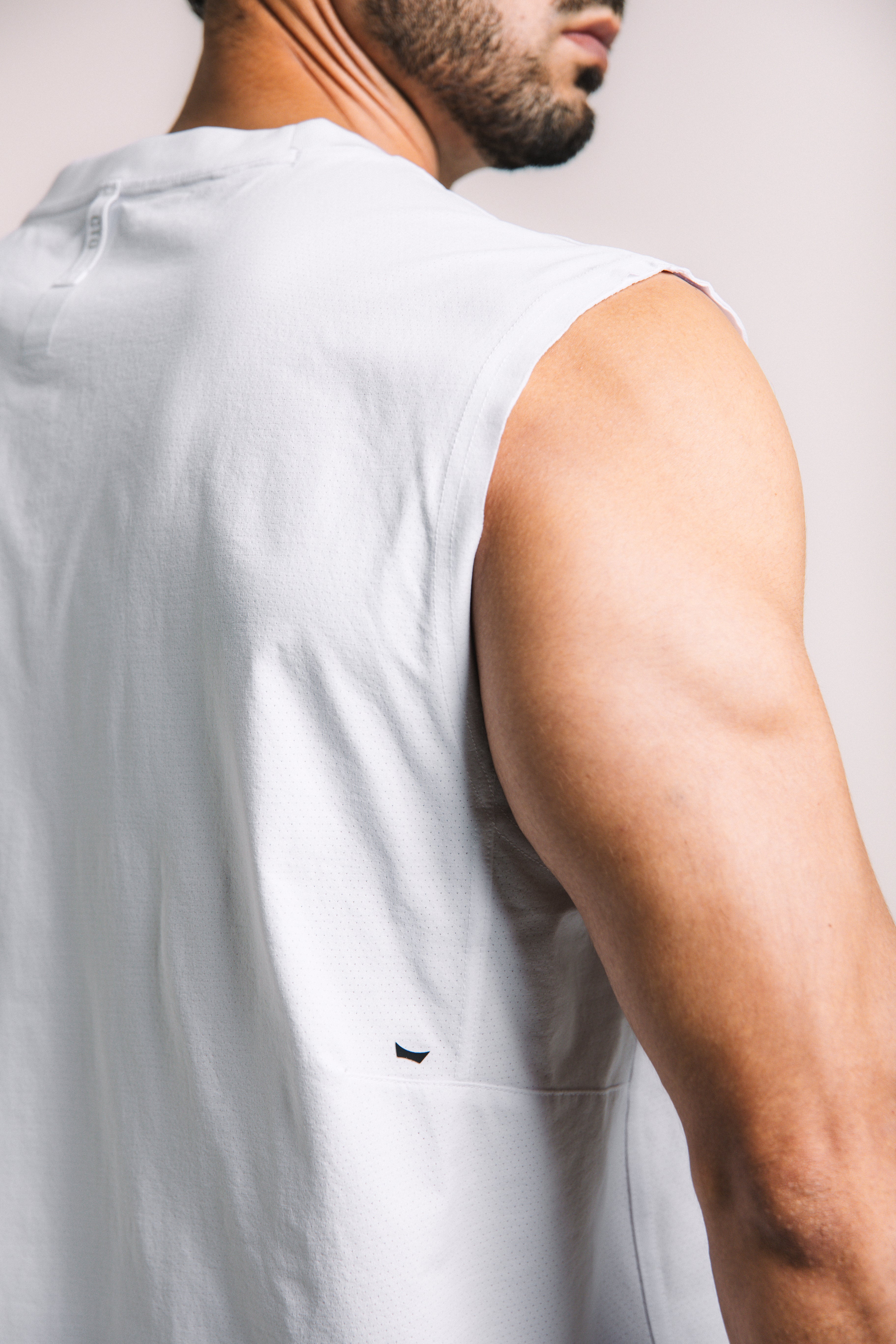 MicroVent Oversized Tank - White