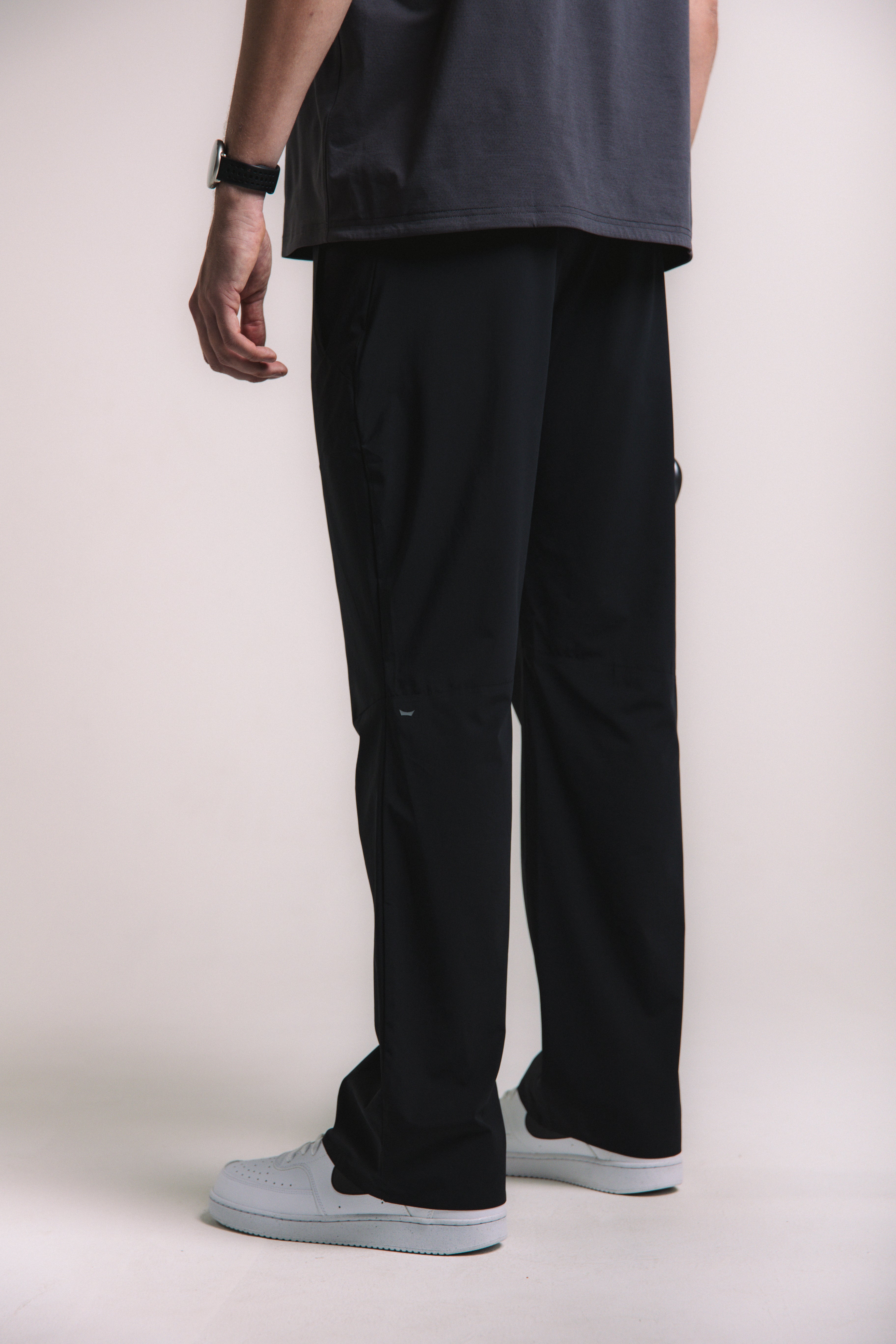 Orial Relaxed Jogger - Black