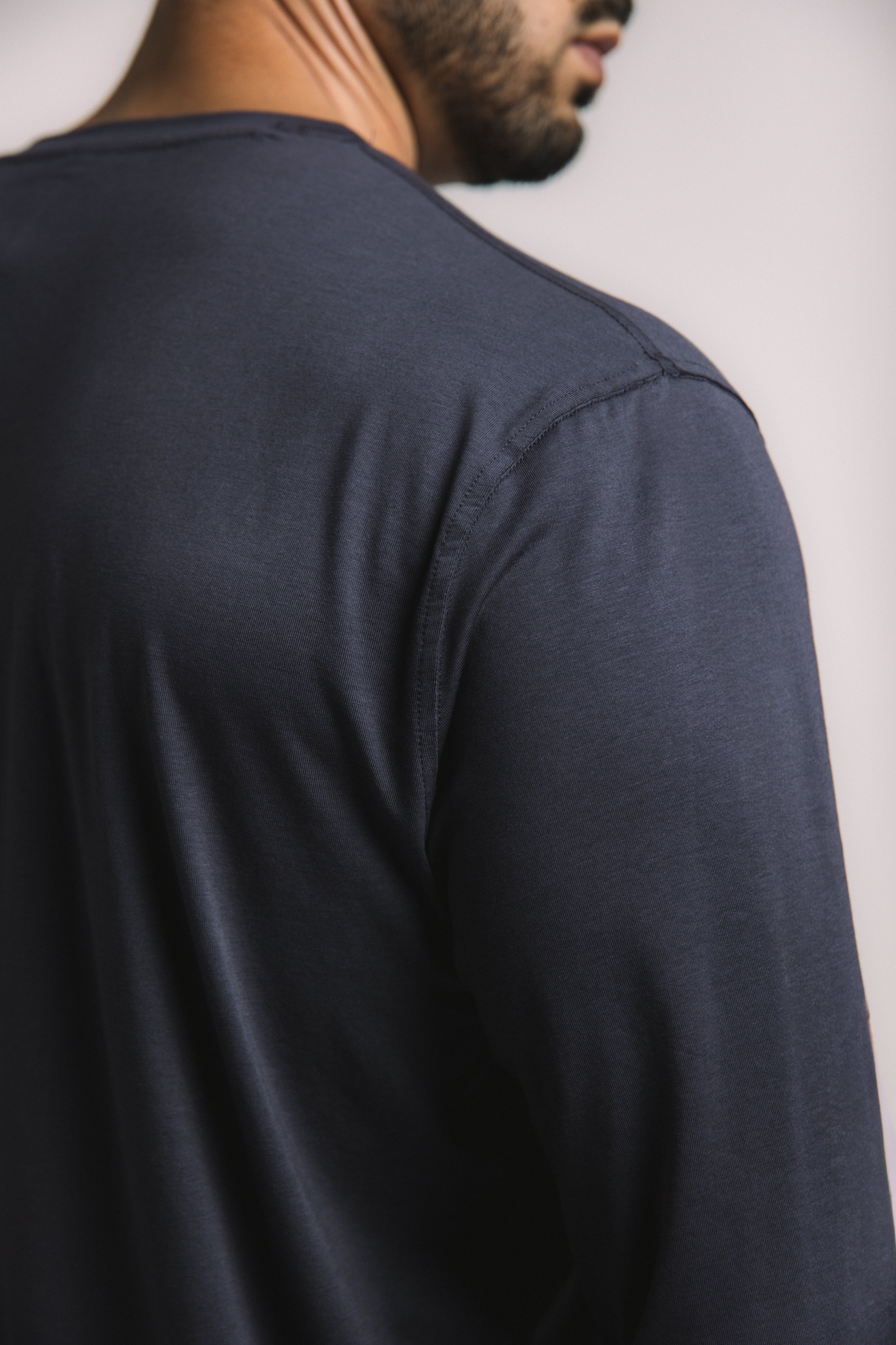 Lyocell Essential Long Sleeve - Navy Blue