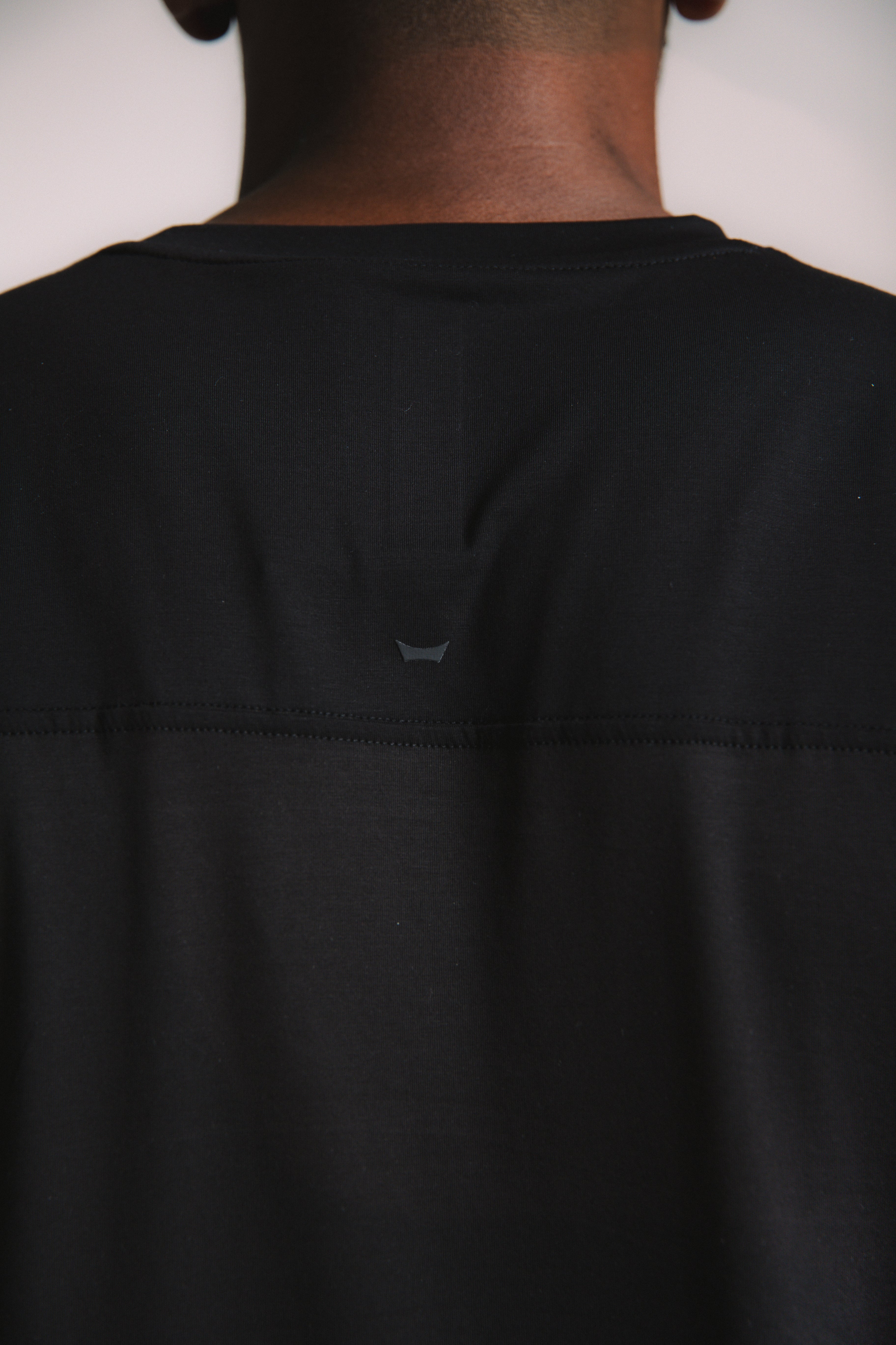 Lyocell Essential Tee - Black
