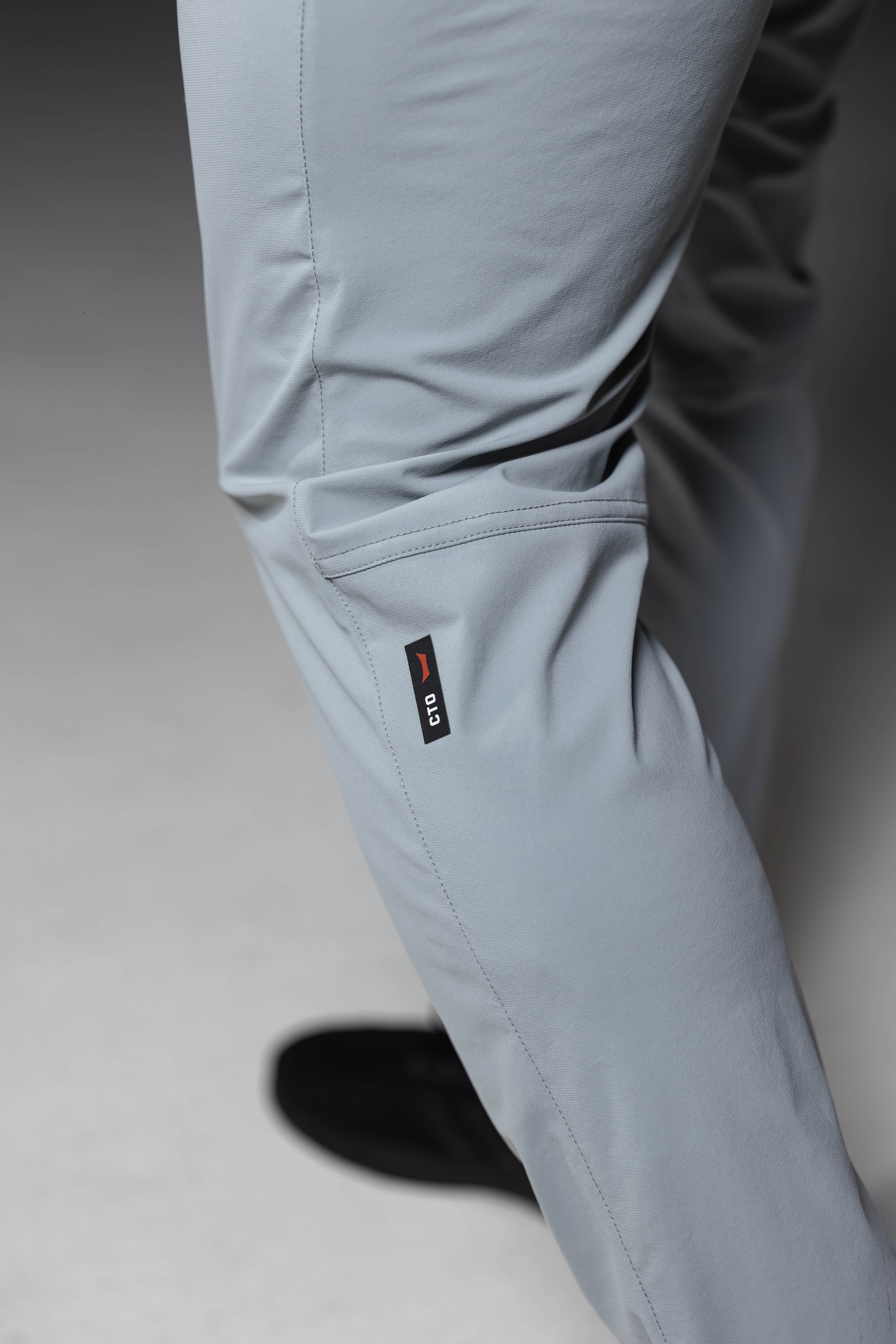 Motion-Flex Joggers V2 - Light Gray